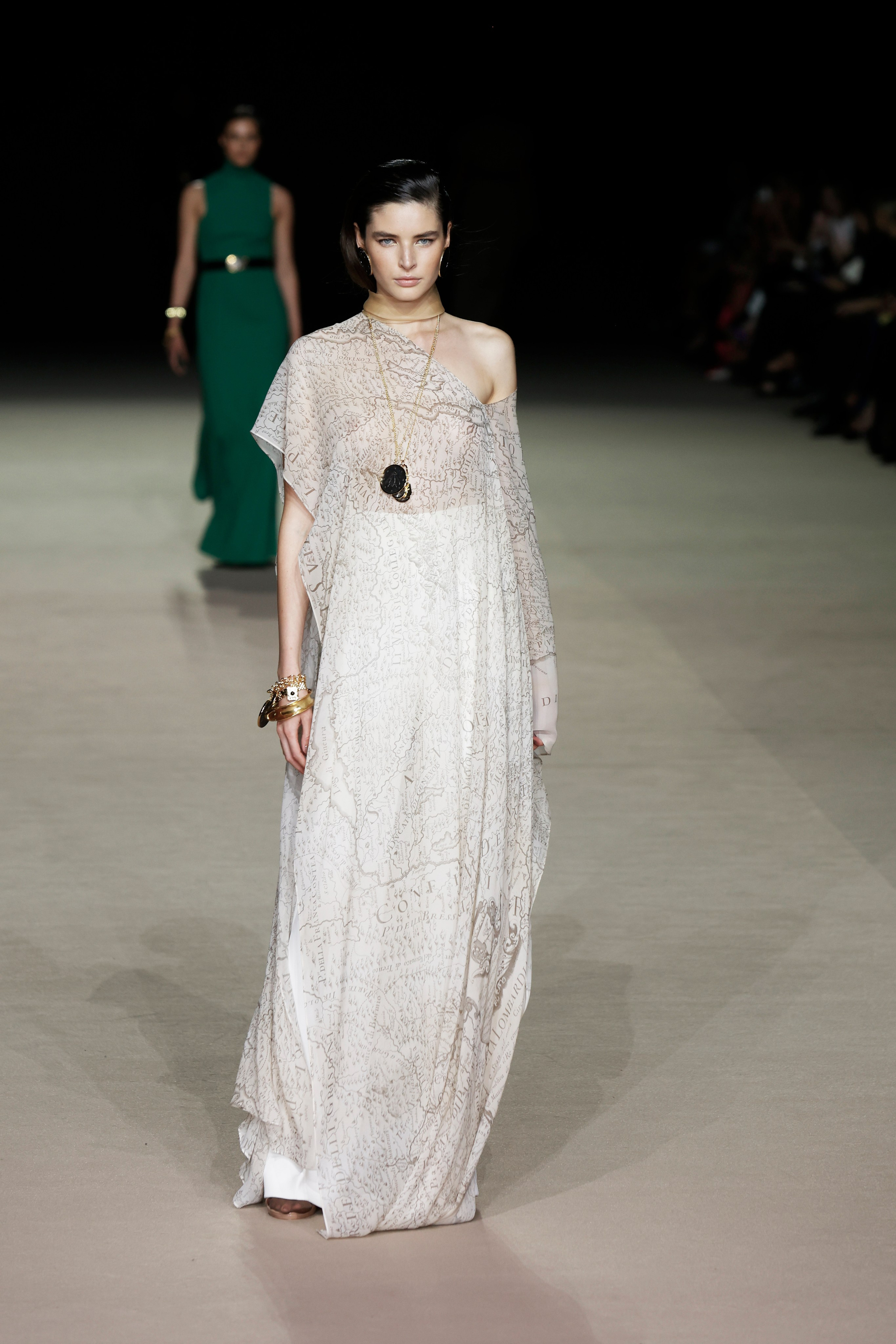 Carla Zampatti, AFW2024. Maria Poleshchuk, commercial photographer in Sydney