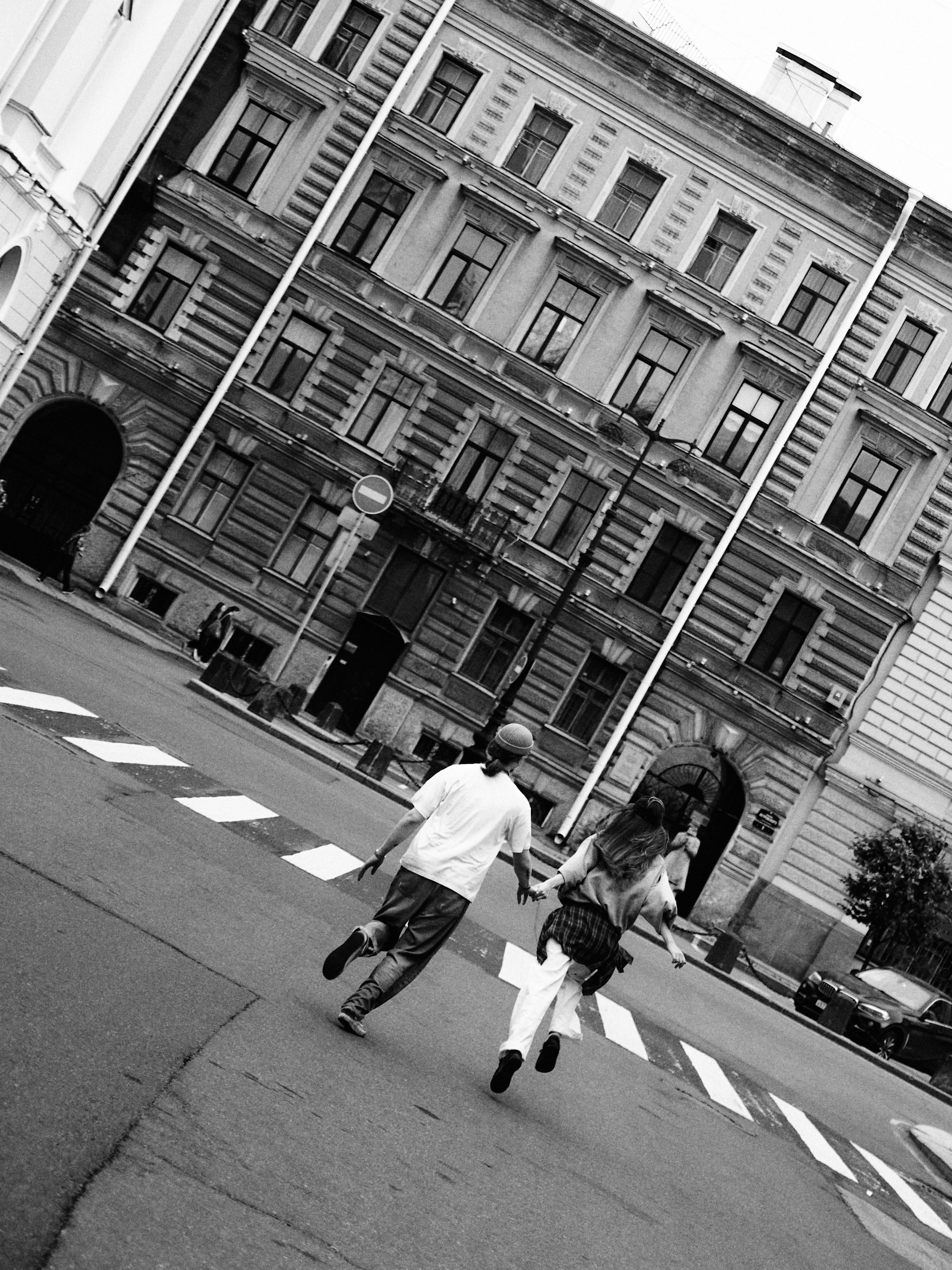 Фотосвидание на Фонтанке. Свадебный фотограф в Казани и Санкт-Петербурге Евгения Есенина