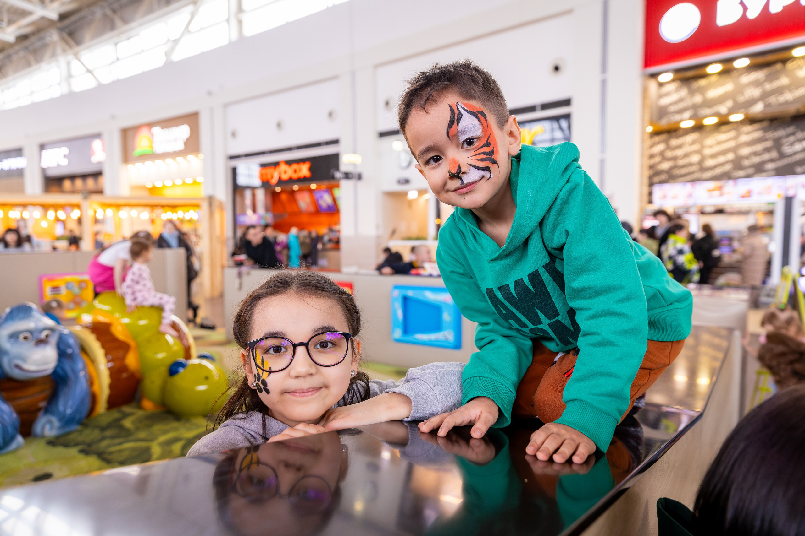 Фото отчет с мероприятия ТЦ Мега 12 лет. Фотограф в Самаре Максим Тырин