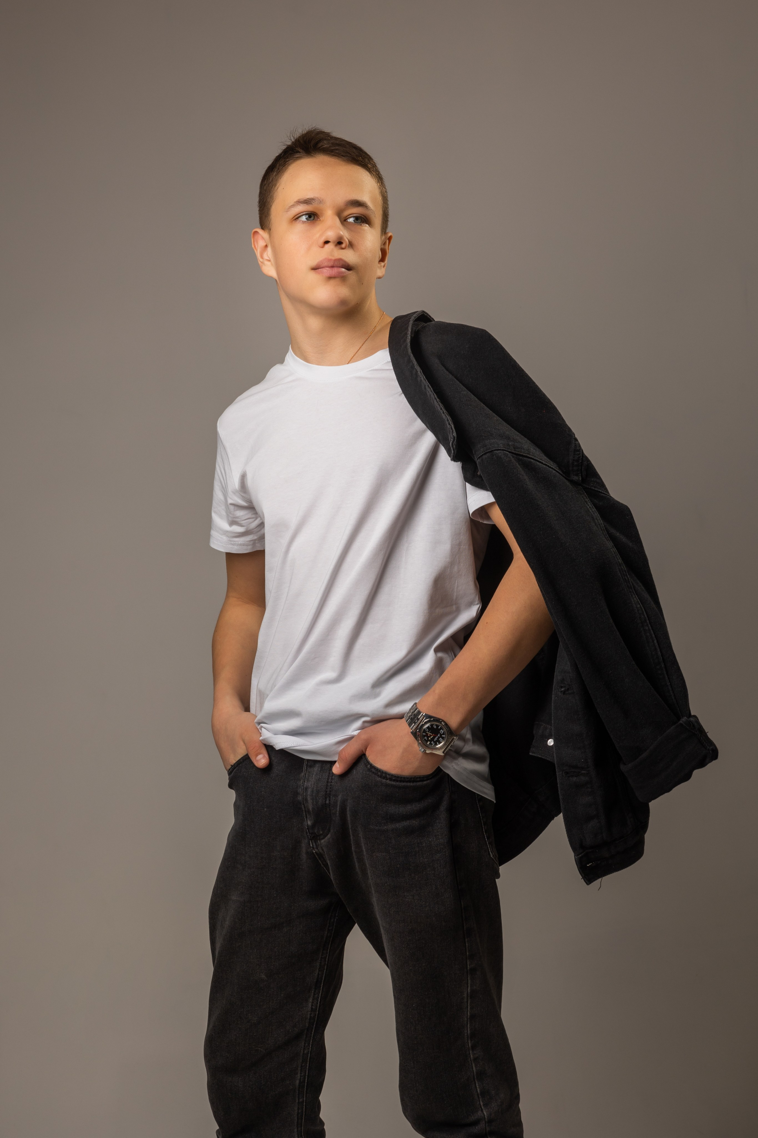 ФОТОГАЛЕРЕЯ. Фотограф Петров Александр Свадьбы, Съемка в студии, Выпускные альбомы г. Балашов