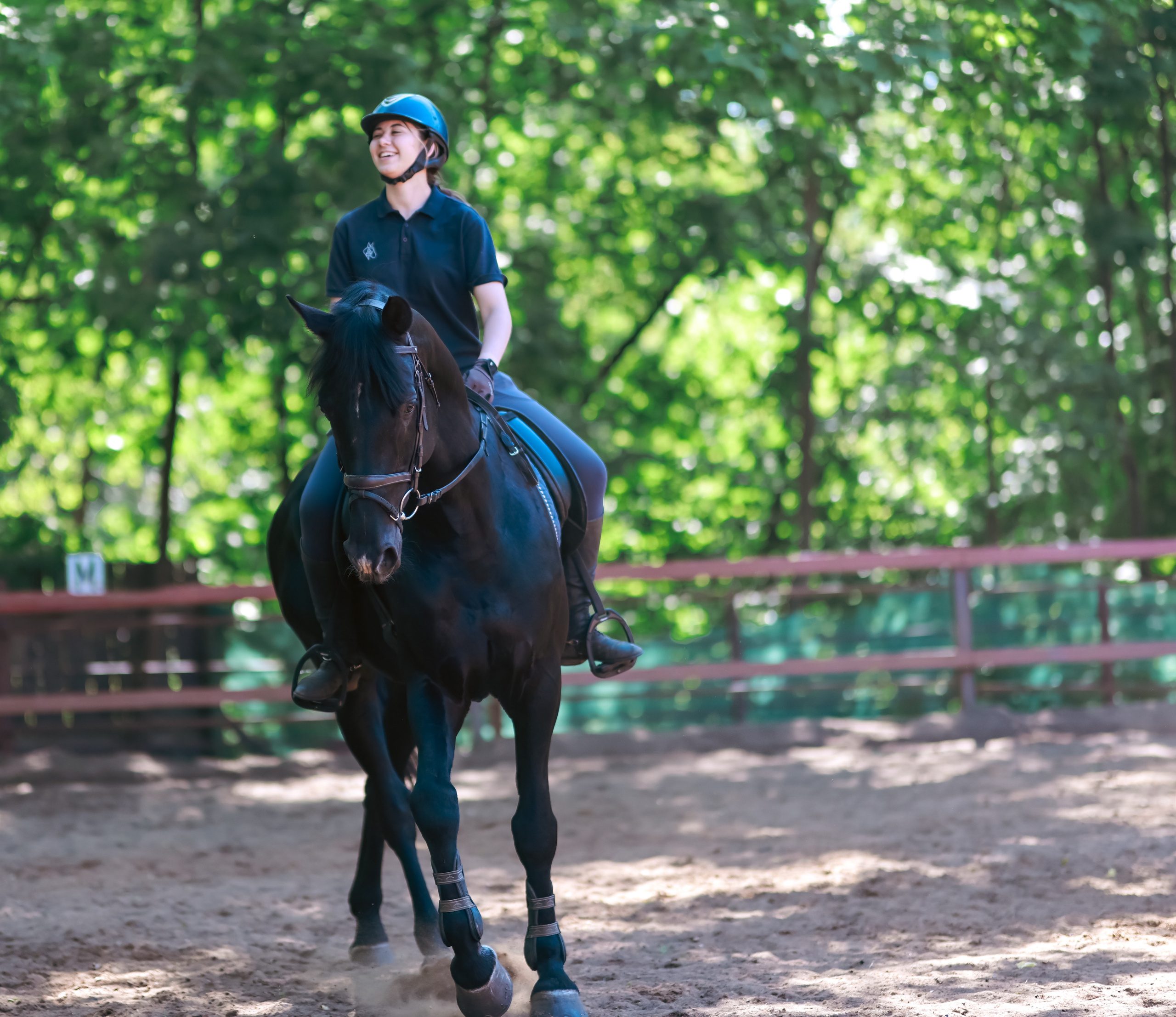Корпоратив на конюшне. Фотограф репортажей и стритфотосессий в Москве Людмила Смирнова