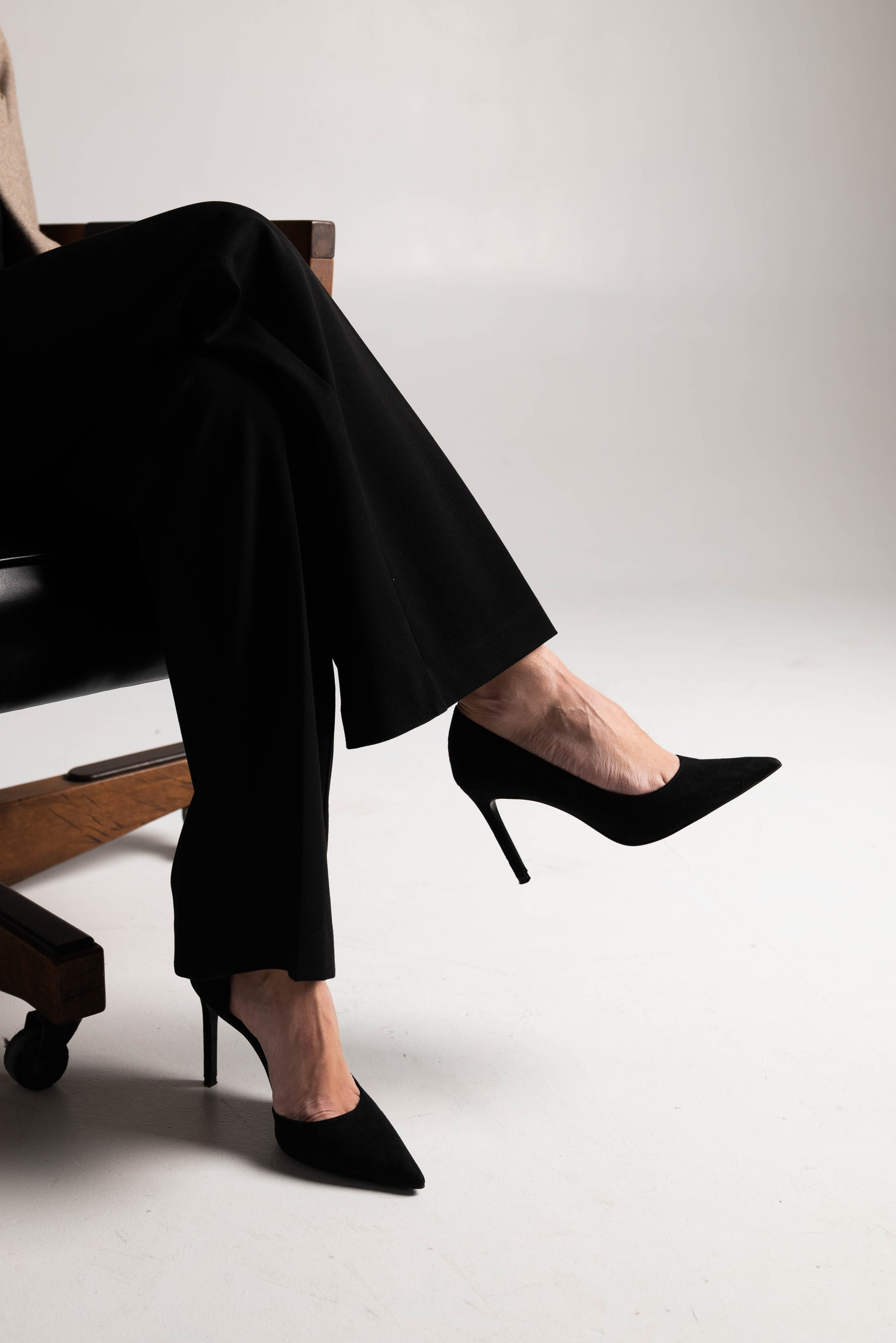 Полина Возиян (съемка для блога юриста @ation.law). Фотограф Москва Настя Профотовна. Репортажные, свадебные и контент фотосессии