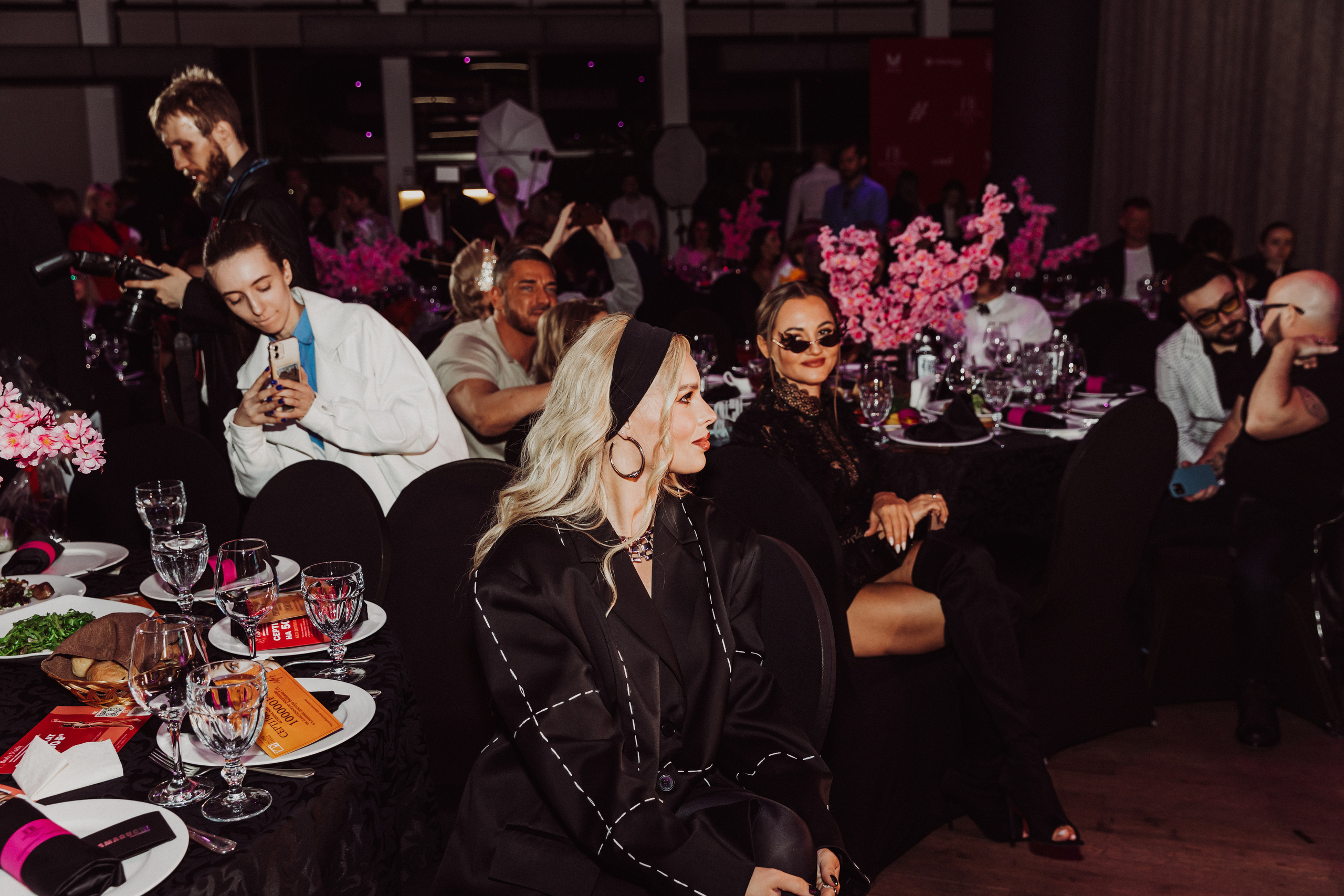 By Fashion Beaty: Женщина года 2023 — ресторан Backstage. Фотограф и Видеограф в Москве Дарья Арсентьева