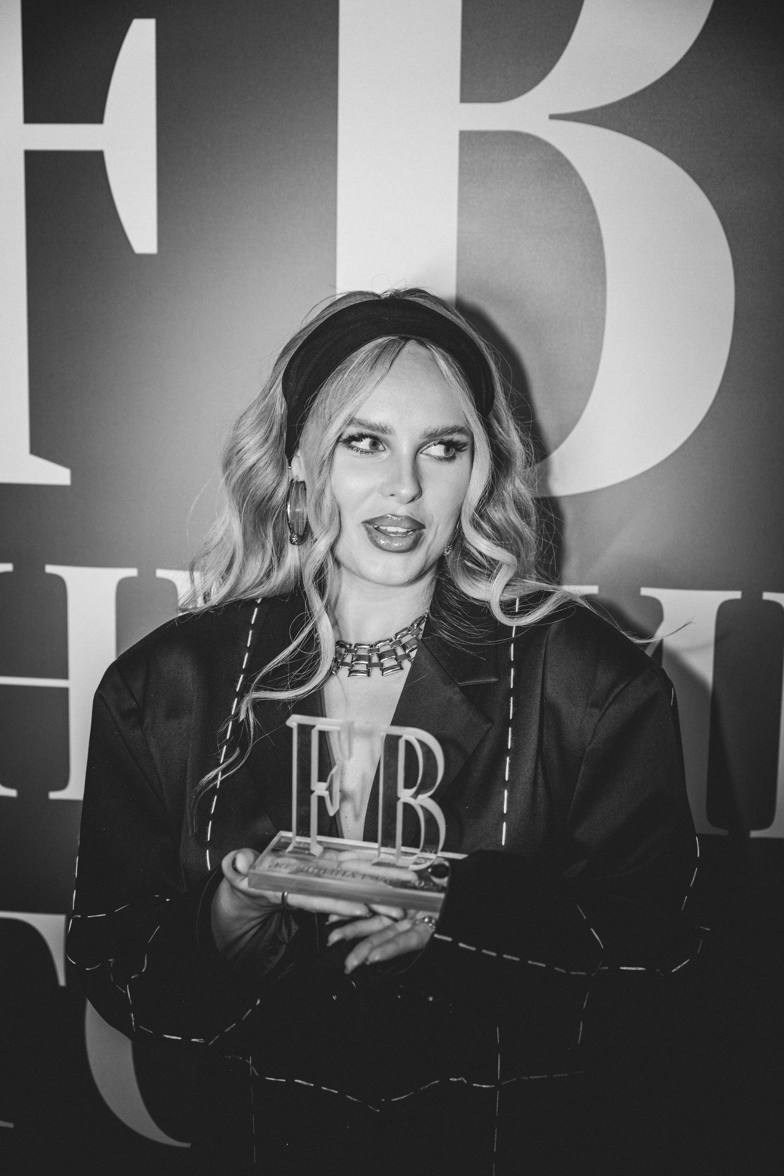 By Fashion Beaty: Женщина года 2023 — ресторан Backstage. Фотограф и Видеограф в Москве Дарья Арсентьева