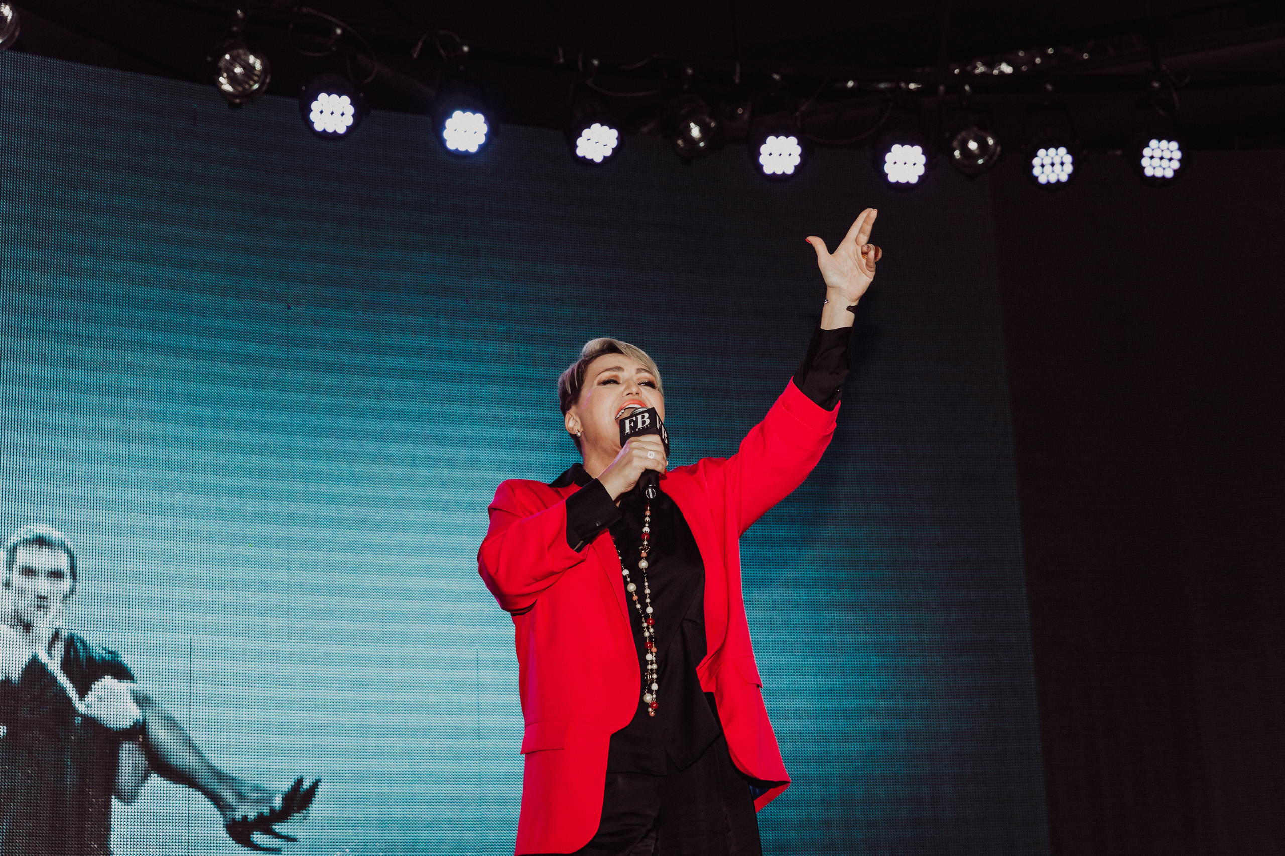 By Fashion Beaty: Женщина года 2023 — ресторан Backstage. Фотограф и Видеограф в Москве Дарья Арсентьева