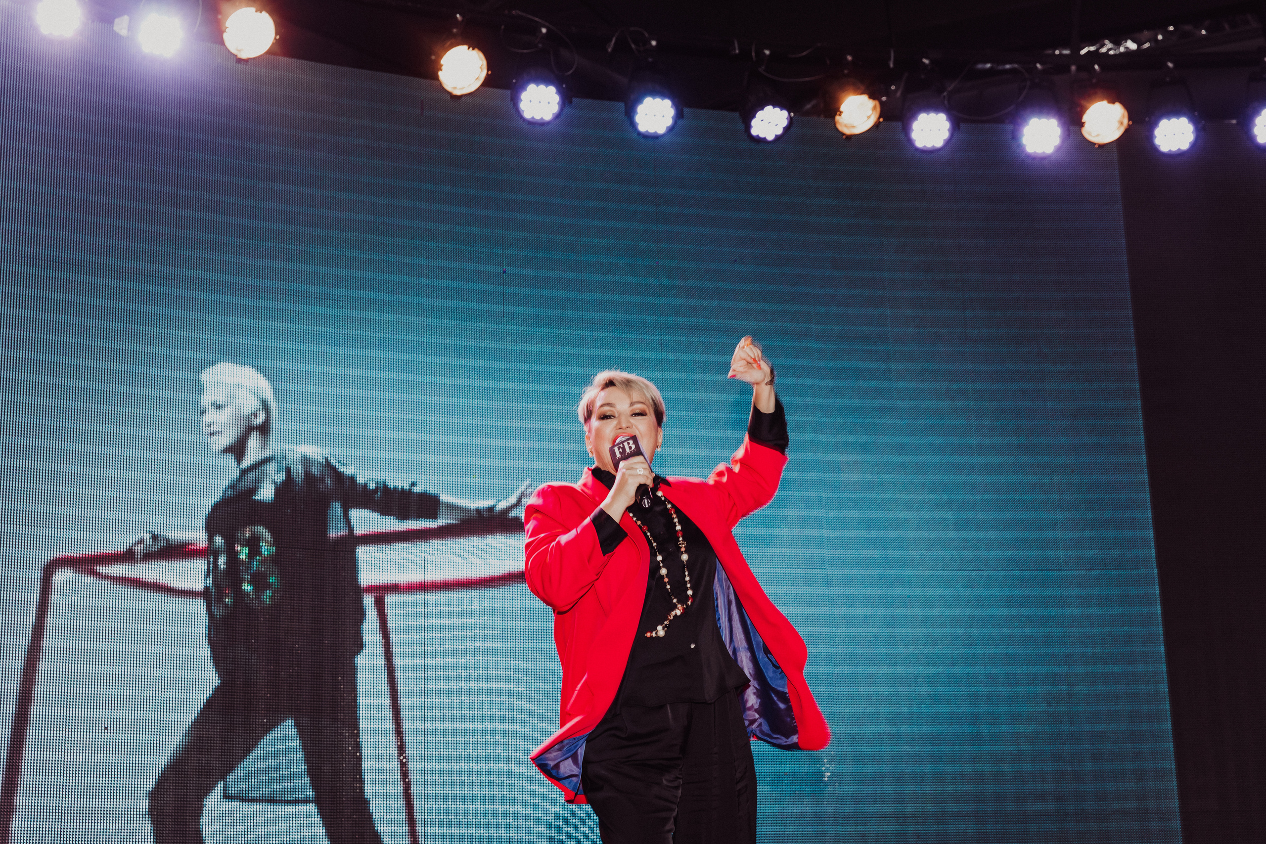 By Fashion Beaty: Женщина года 2023 — ресторан Backstage. Фотограф и Видеограф в Москве Дарья Арсентьева