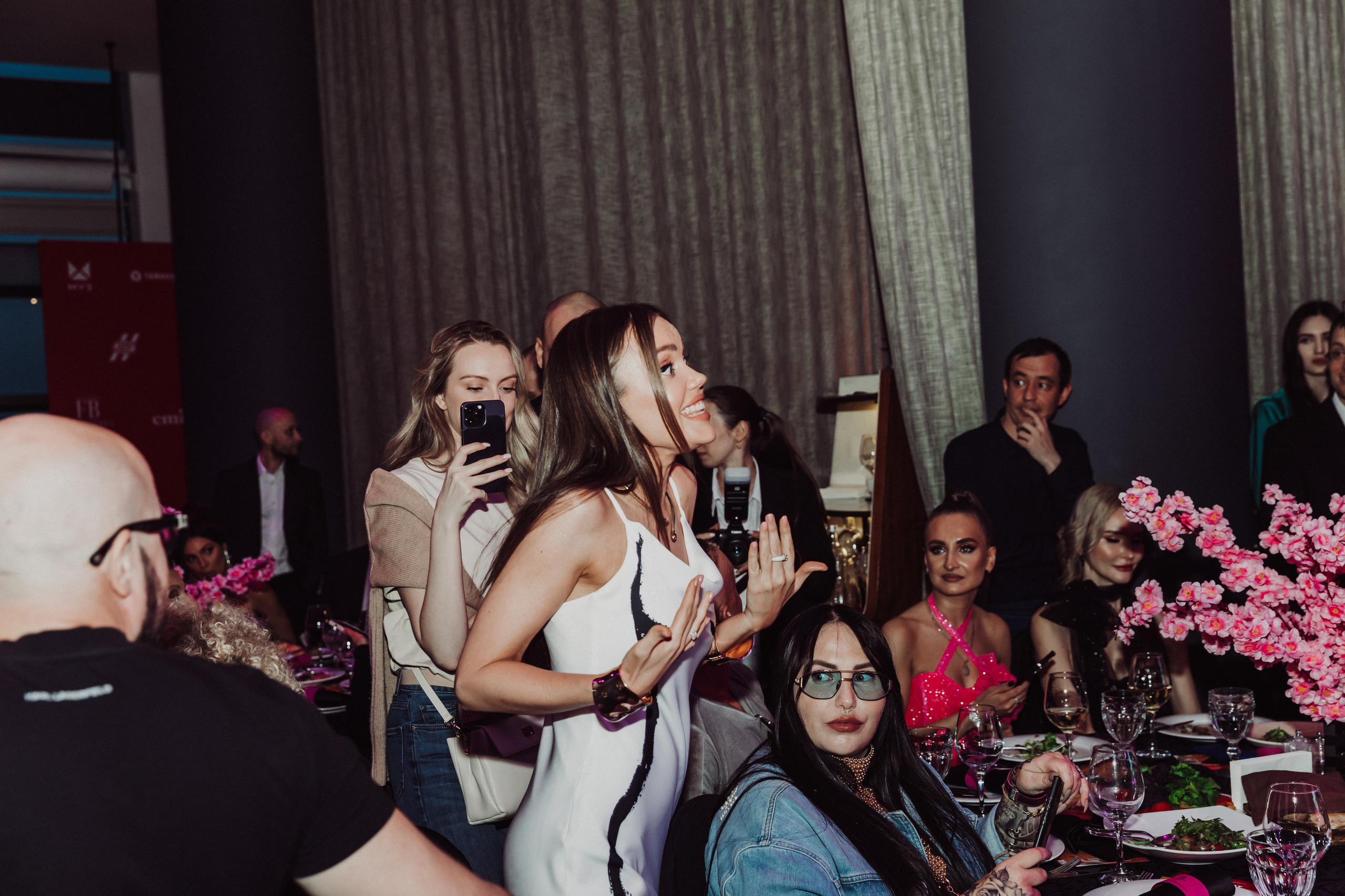 By Fashion Beaty: Женщина года 2023 — ресторан Backstage. Фотограф и Видеограф в Москве Дарья Арсентьева