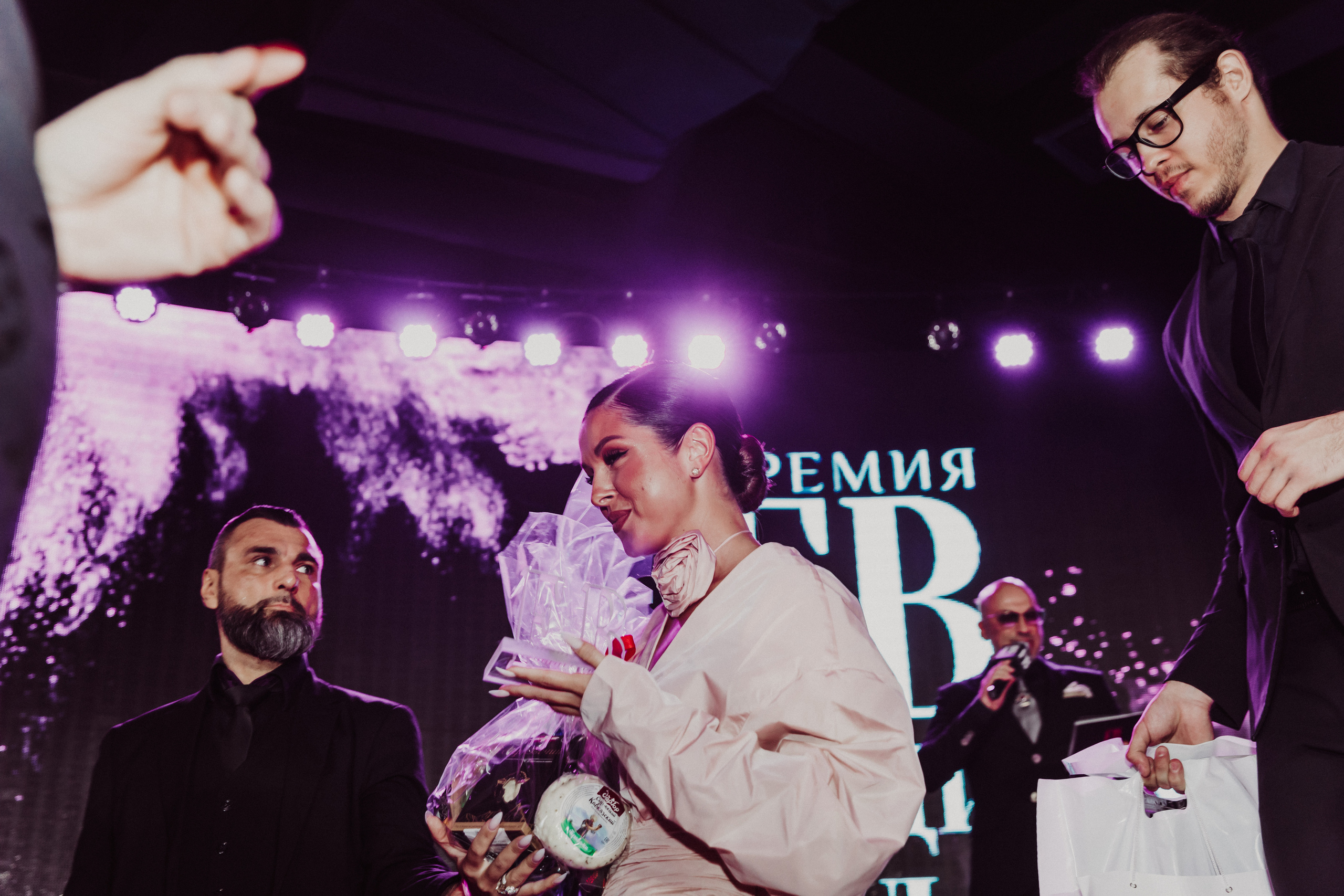 By Fashion Beaty: Женщина года 2023 — ресторан Backstage. Фотограф и Видеограф в Москве Дарья Арсентьева