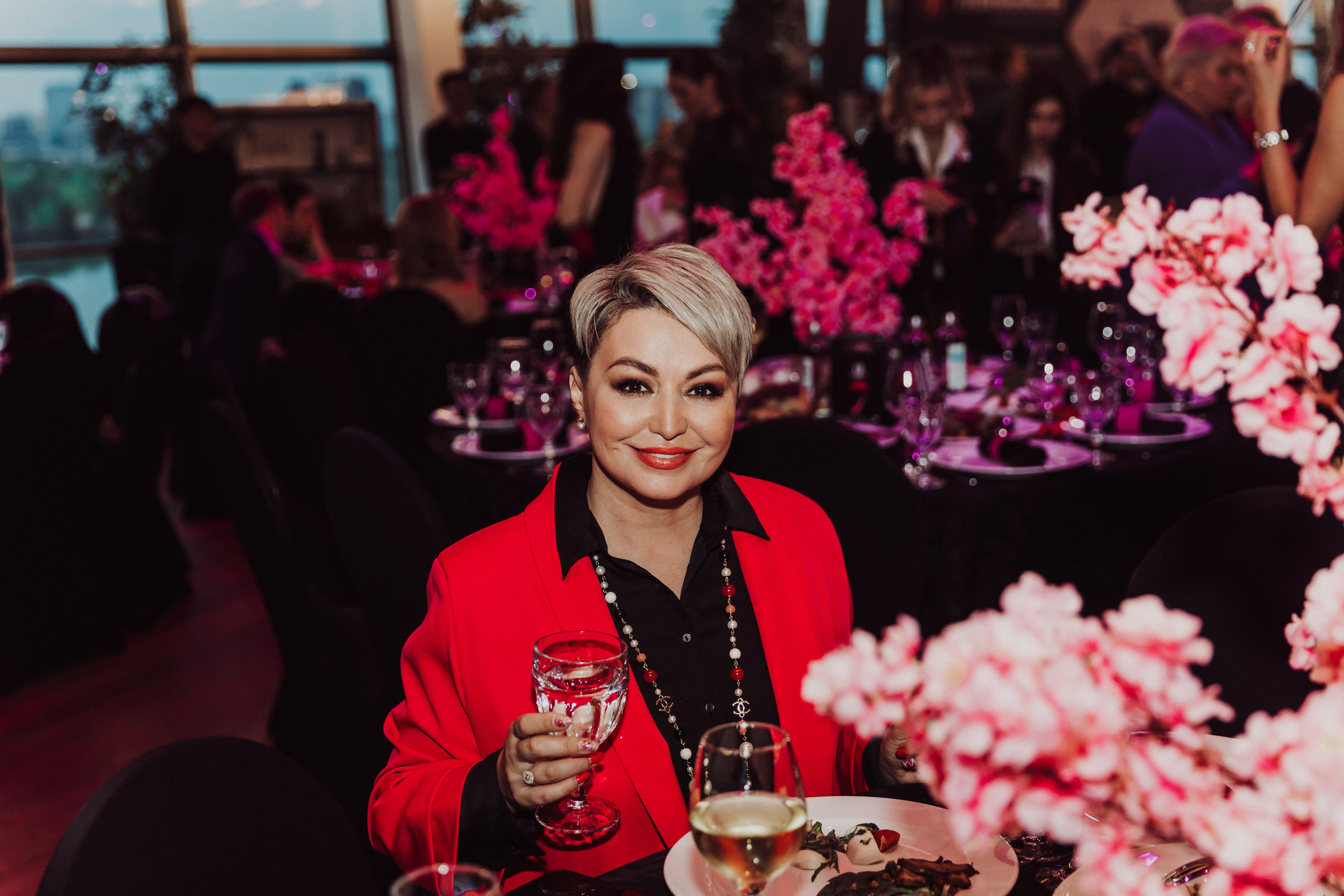 By Fashion Beaty: Женщина года 2023 — ресторан Backstage. Фотограф и Видеограф в Москве Дарья Арсентьева