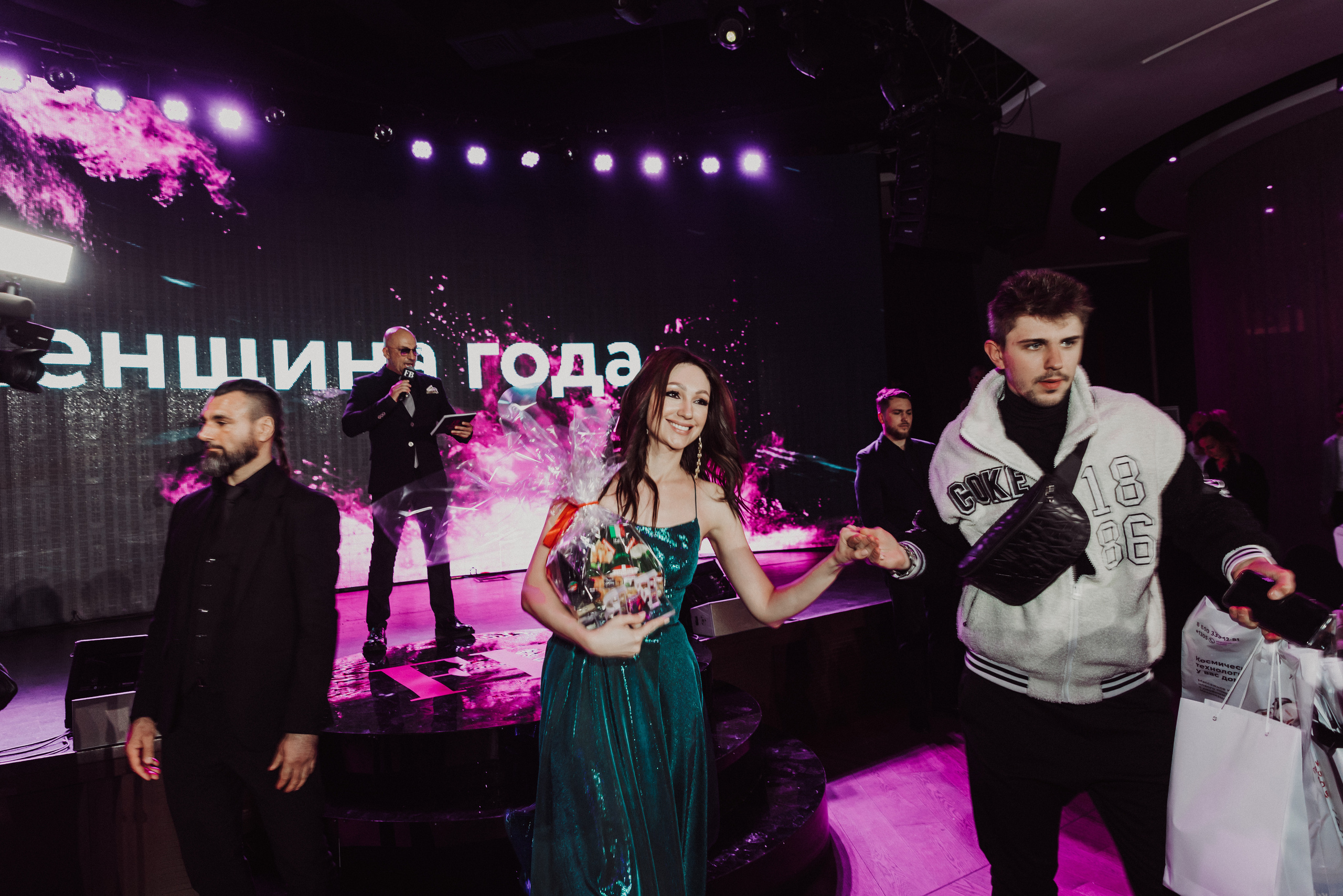 By Fashion Beaty: Женщина года 2023 — ресторан Backstage. Фотограф и Видеограф в Москве Дарья Арсентьева