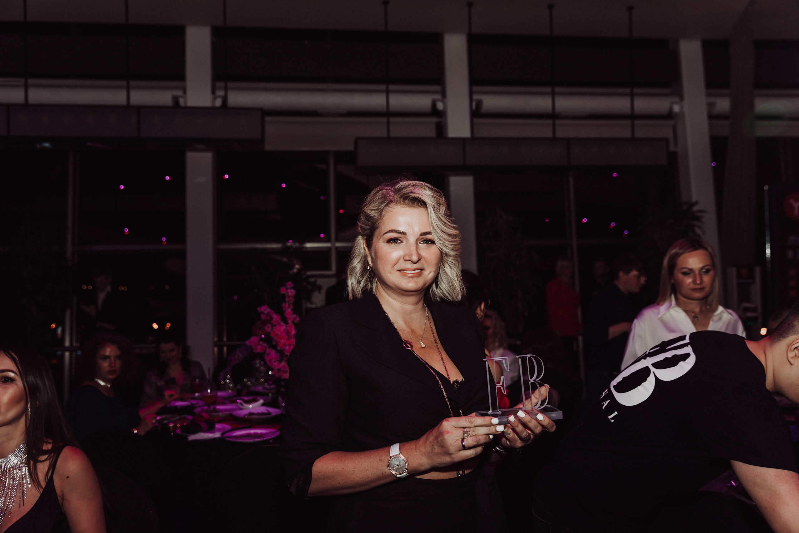 By Fashion Beaty: Женщина года 2023 — ресторан Backstage. Фотограф и Видеограф в Москве Дарья Арсентьева