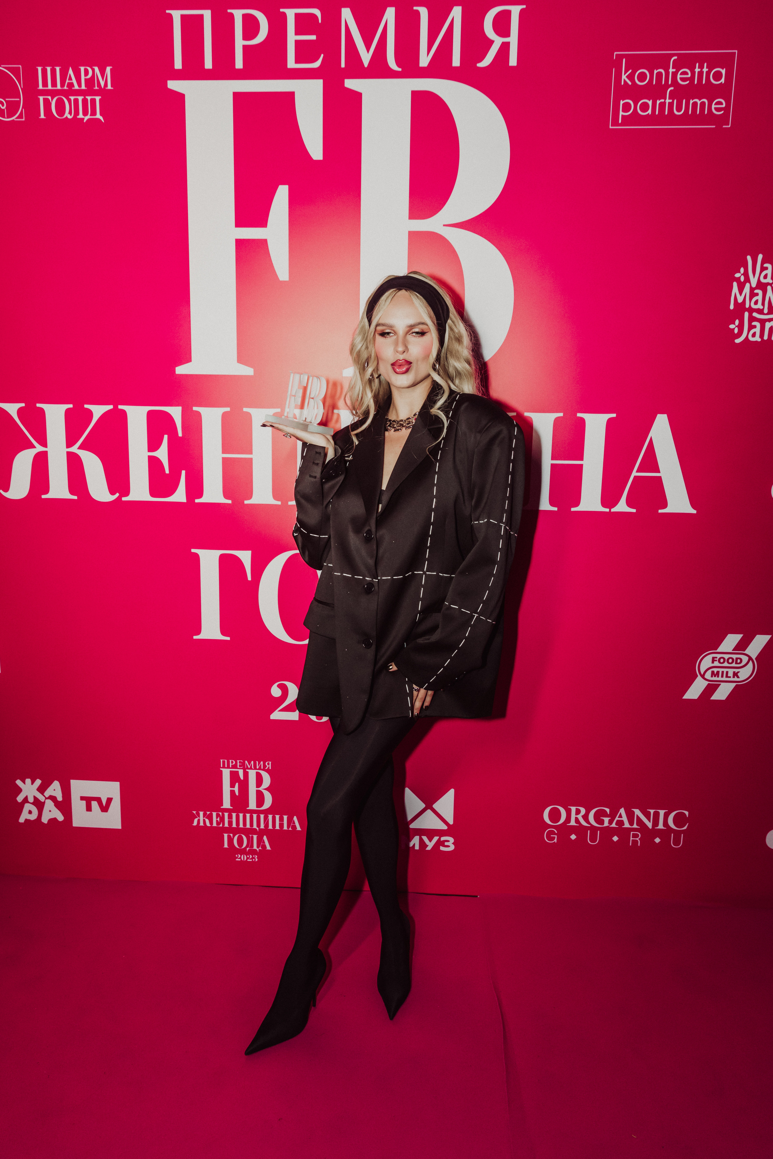 By Fashion Beaty: Женщина года 2023 — ресторан Backstage. Фотограф и Видеограф в Москве Дарья Арсентьева