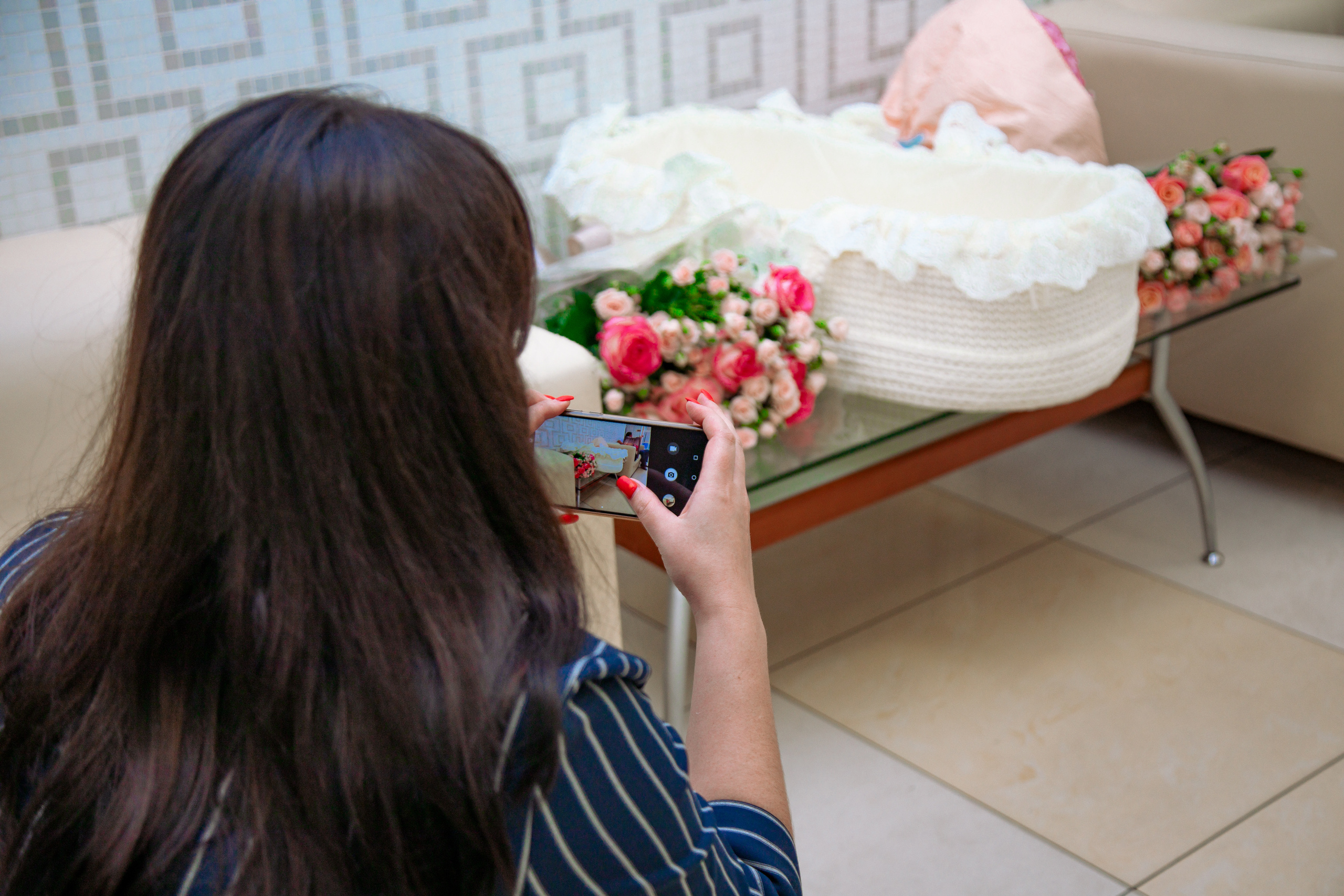 Съёмка выписки из роддома. Как и зачем её «едят»…. Фотограф в Краснодаре Дина Павленко