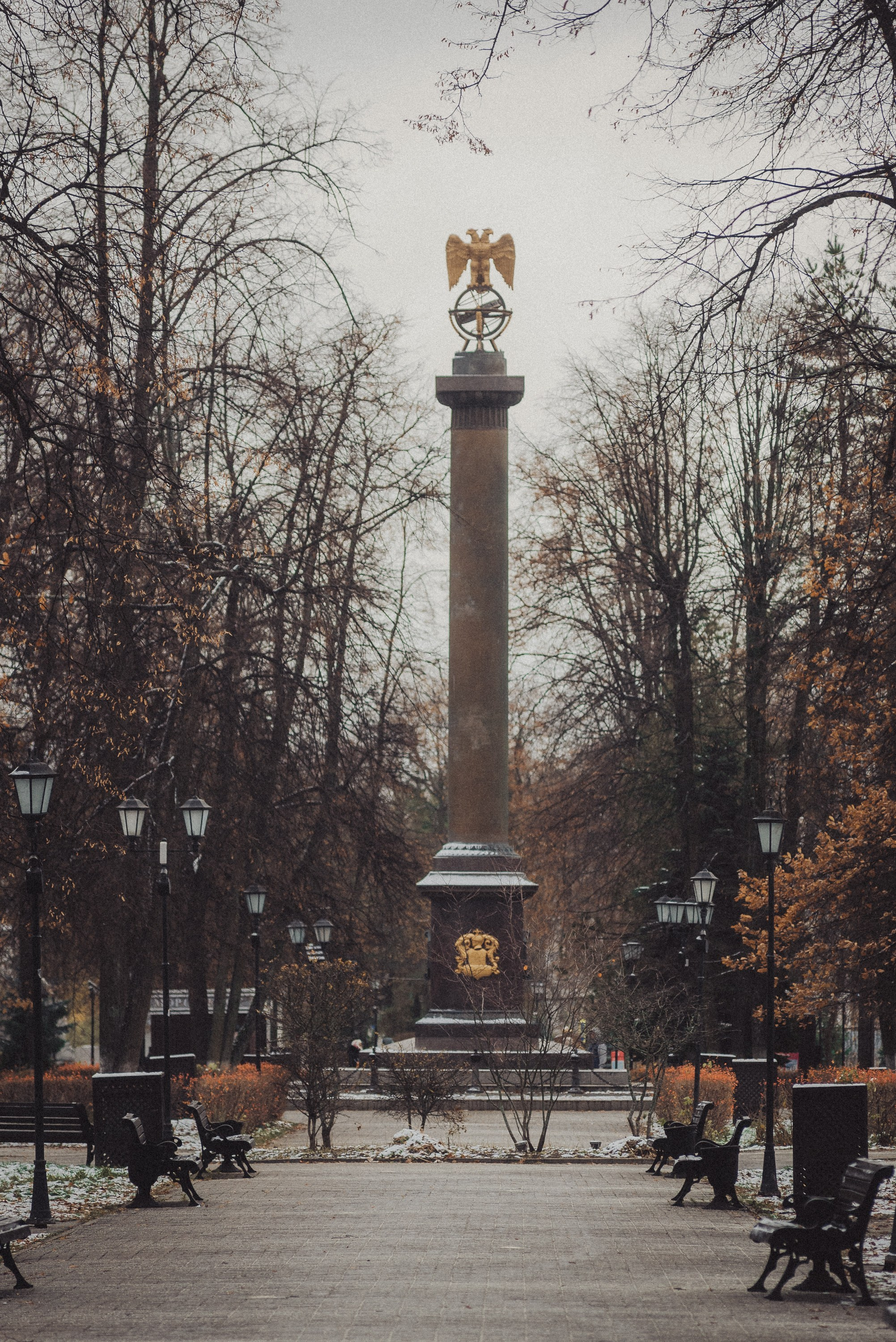 Проект #улицыгорода. Ярославль, площадь Челюскинцев. Документальный фотограф Илья Тихановский