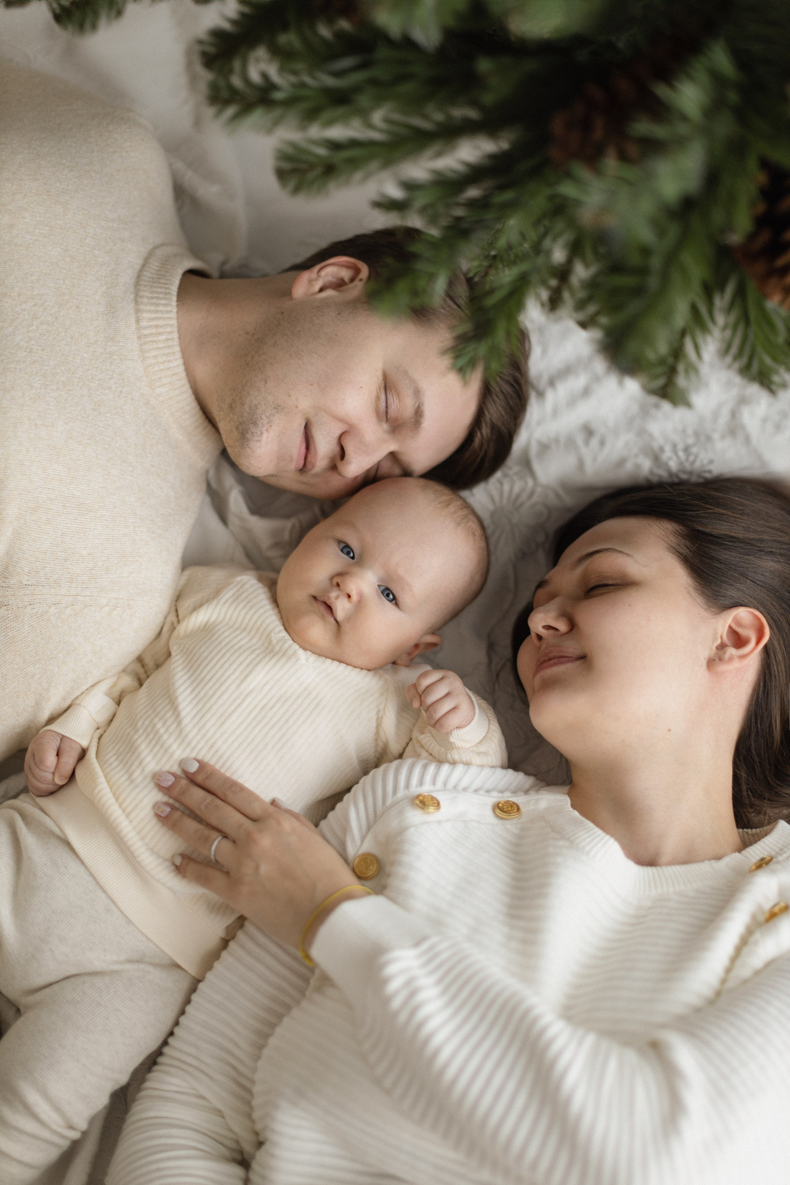 Мария и Максим с сыном. Кузьмина Анастасия — контент-фотограф | Москва