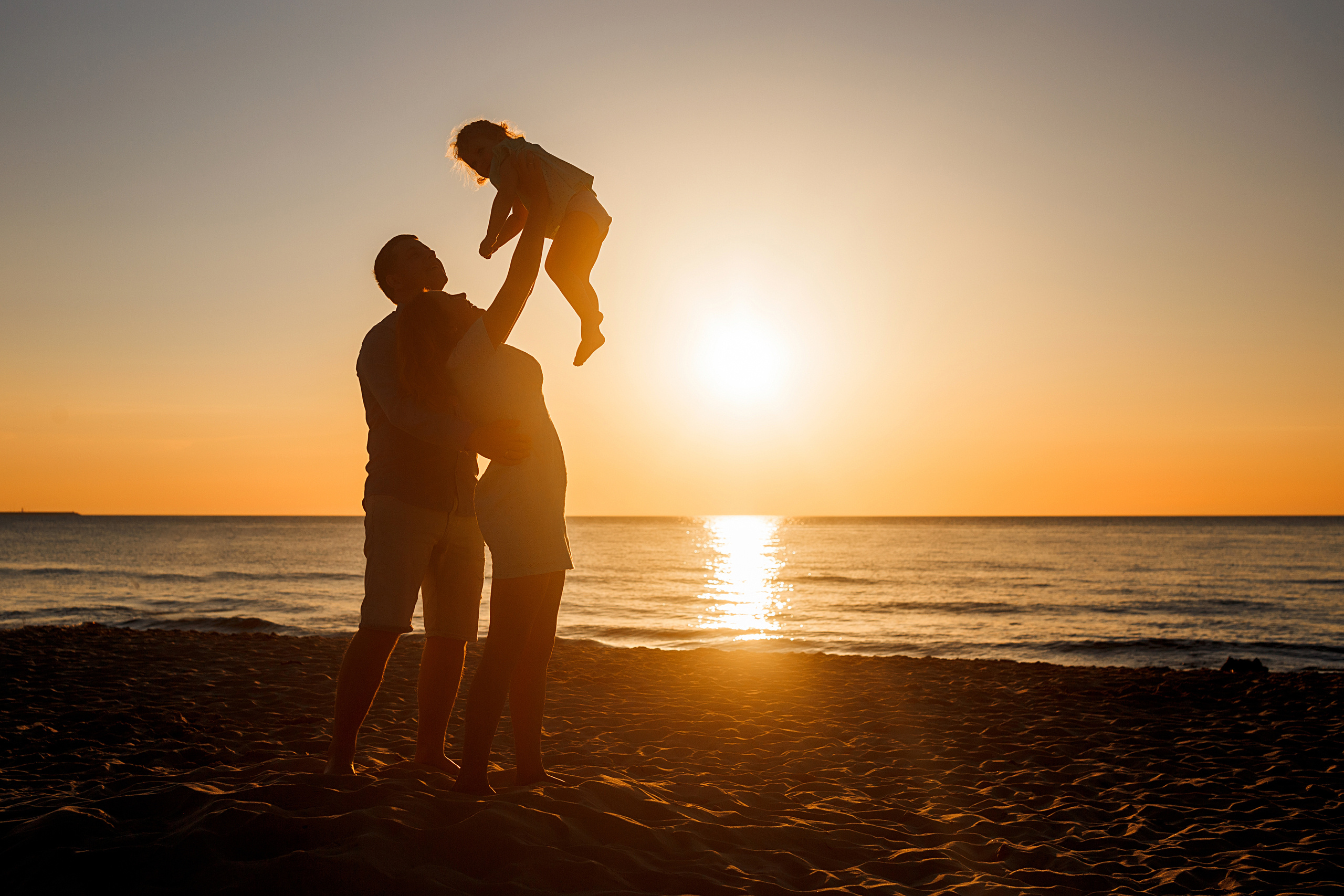 Море, лето. Свадебный фотограф Калининград Пасюта Данила