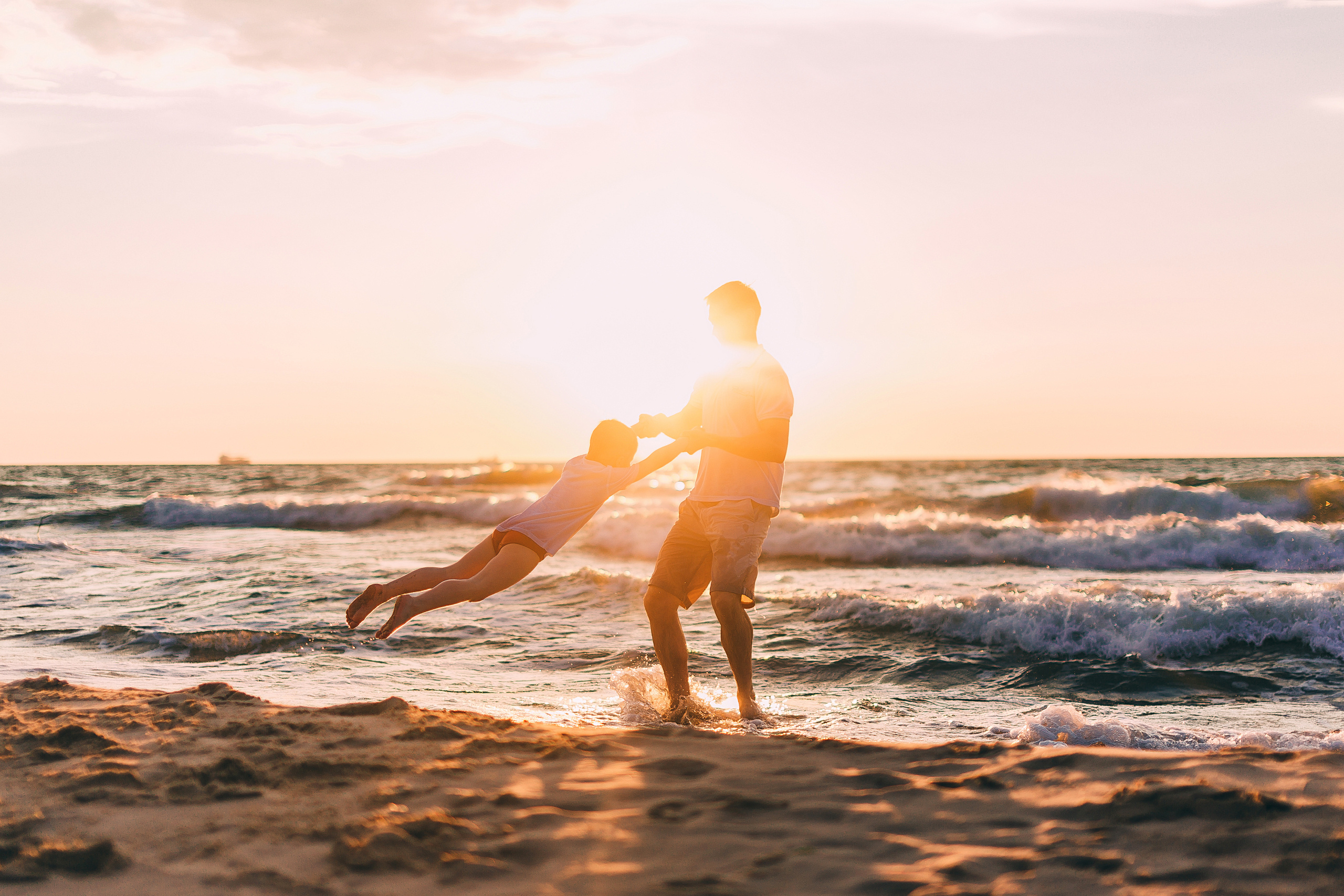 Каникулы на Балтике. Свадебный фотограф Калининград Пасюта Данила