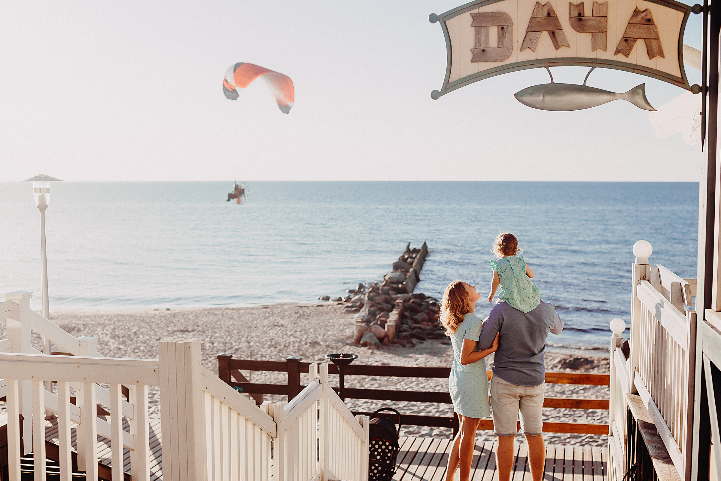 Море, лето. Свадебный фотограф Калининград Пасюта Данила