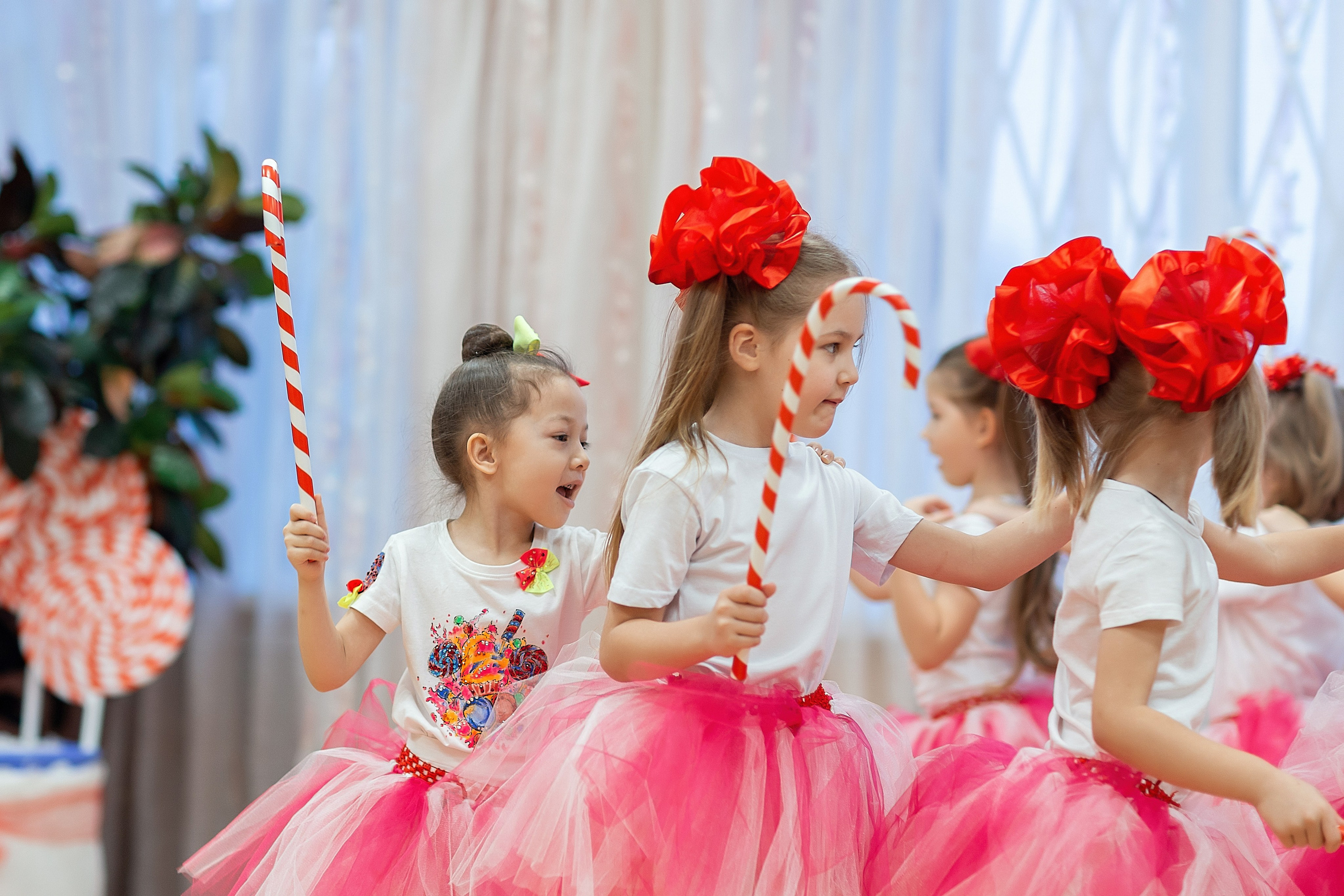 Утренник_"Карамельная фабрика» 2024. Семейный фотограф в Санкт-Петербурге