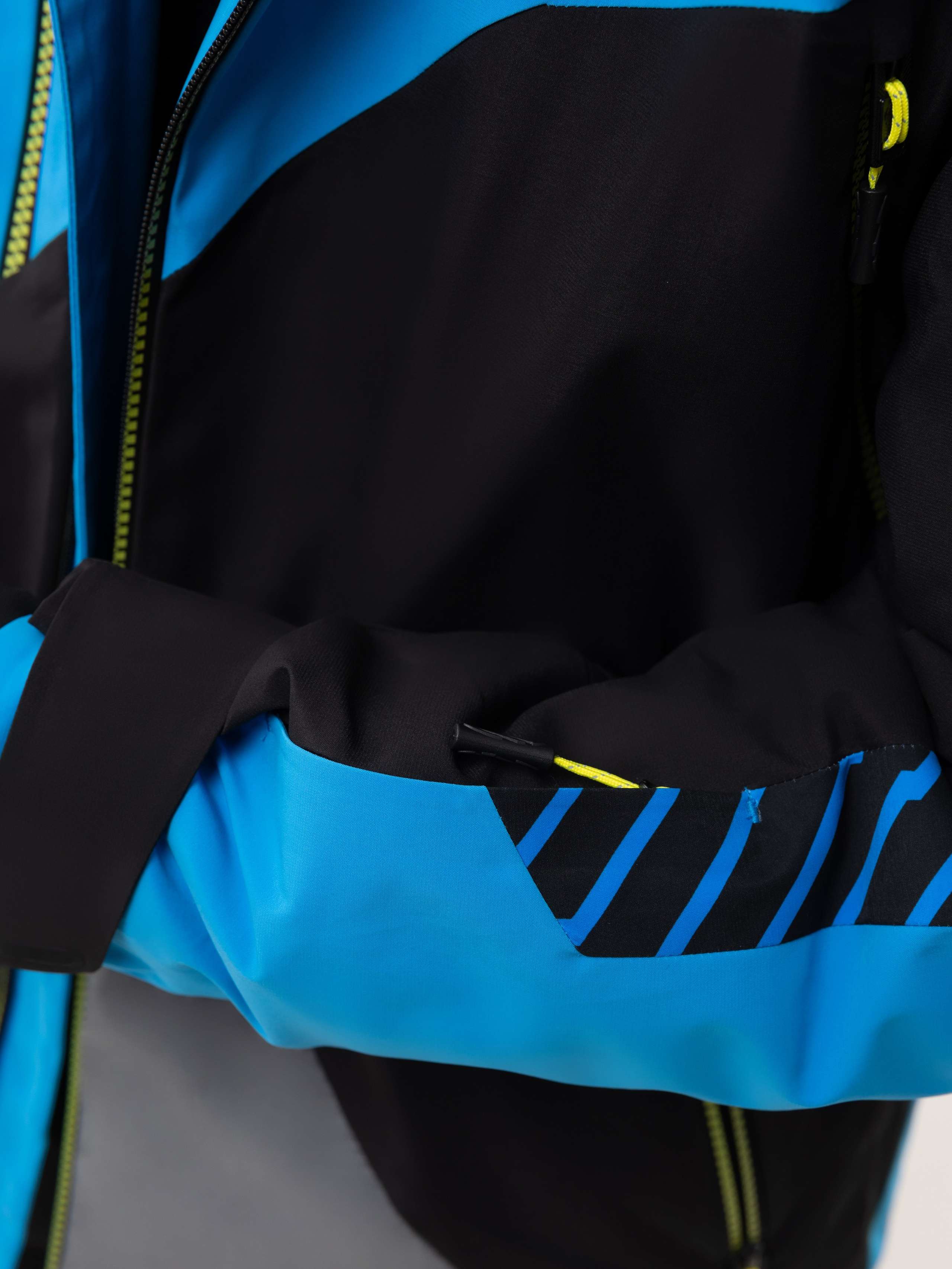 Каталог для спортивной и горнолыжной одежды