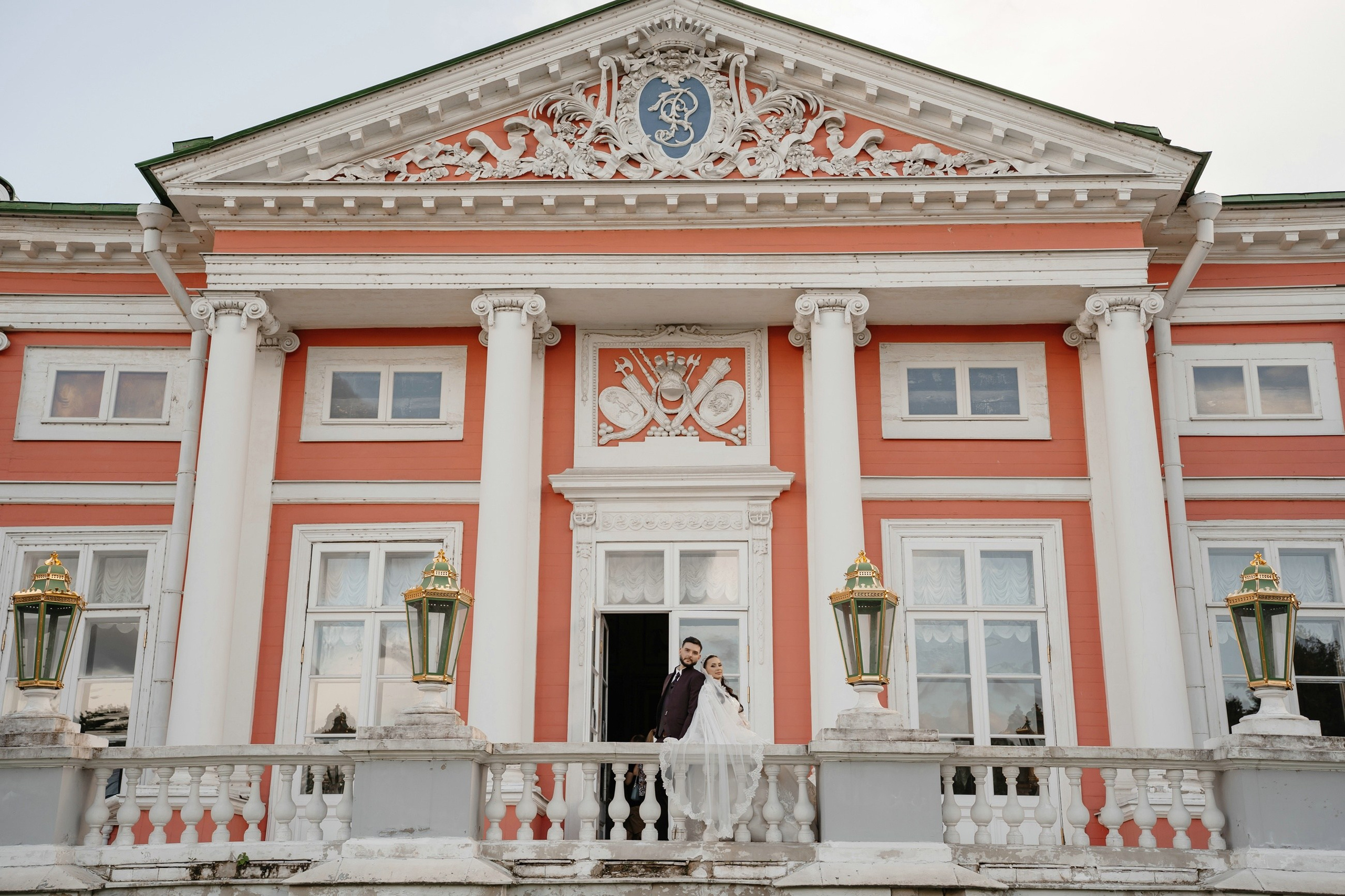 Свадебная фотосессия в ресторане Турандот. Свадебный и семейный фотограф в Москве Светлана Зоткина