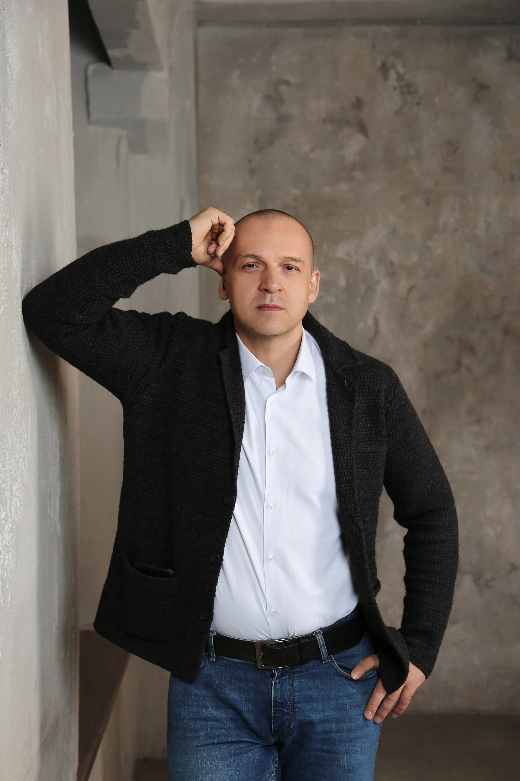 Мужская фотосессия в студии. Фотограф Анна Добрачёва