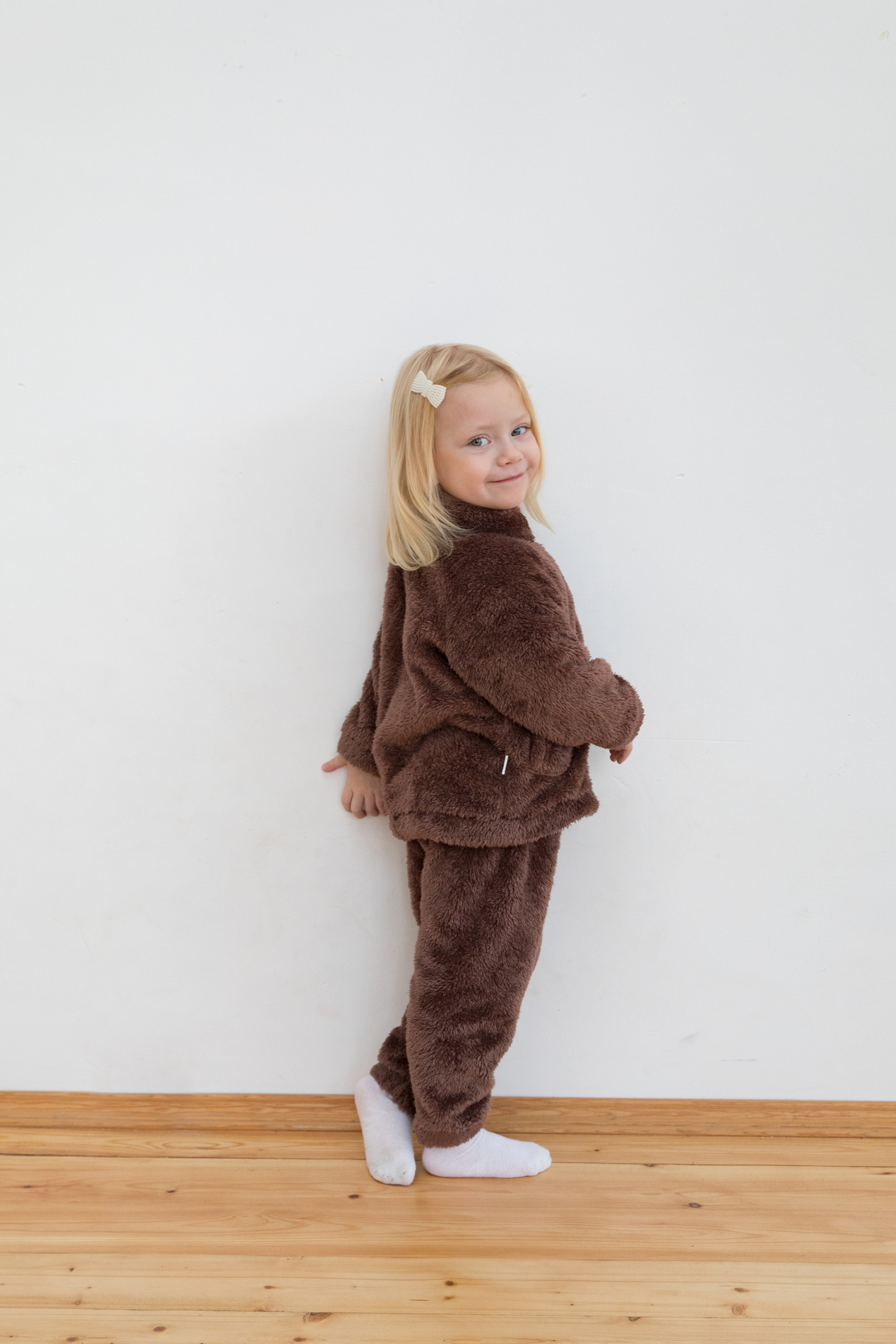 Фотосессия детской одежды для маркетплейсов Wildberries, Ozon. Детский и контент фотограф Надя Волкова Санкт-Петербург