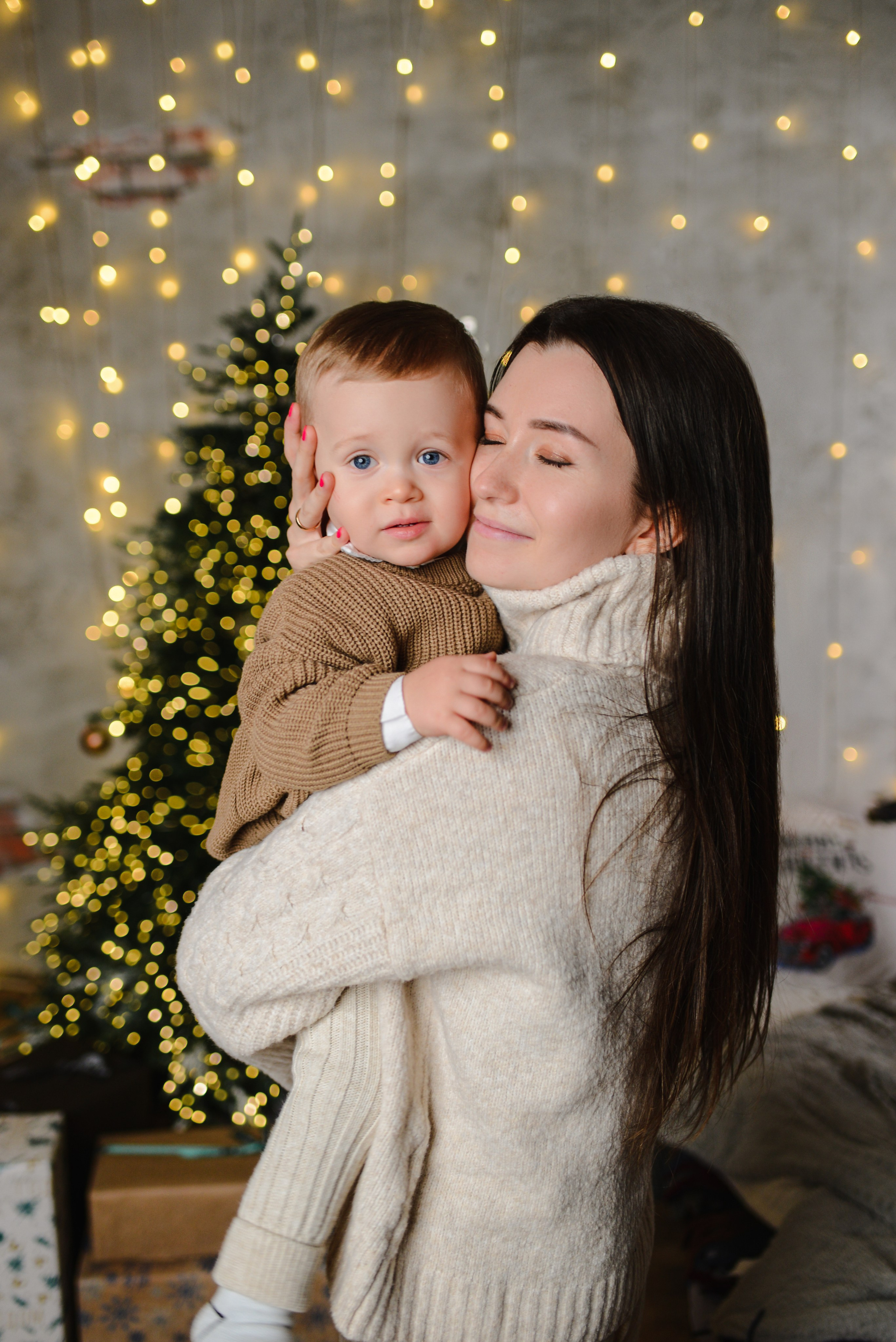 Мама с сыночком (новогодняя). Фотограф Ярута Оксана / Ростов-на-Дону