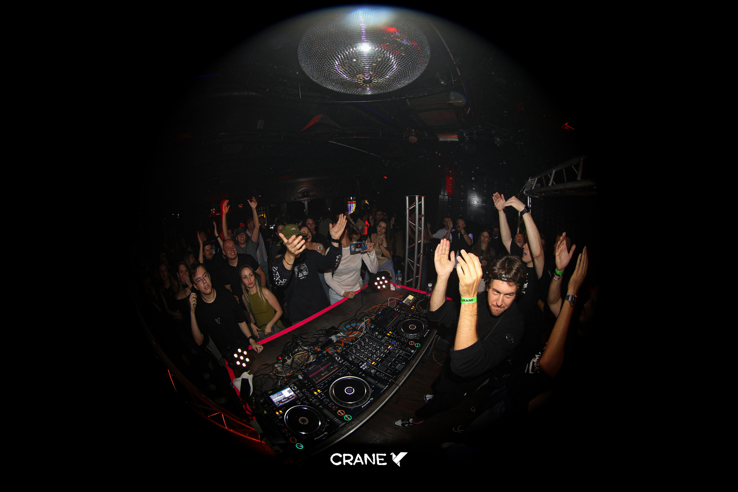 CRANE | GOODBYE SUMMER | 31.08.24