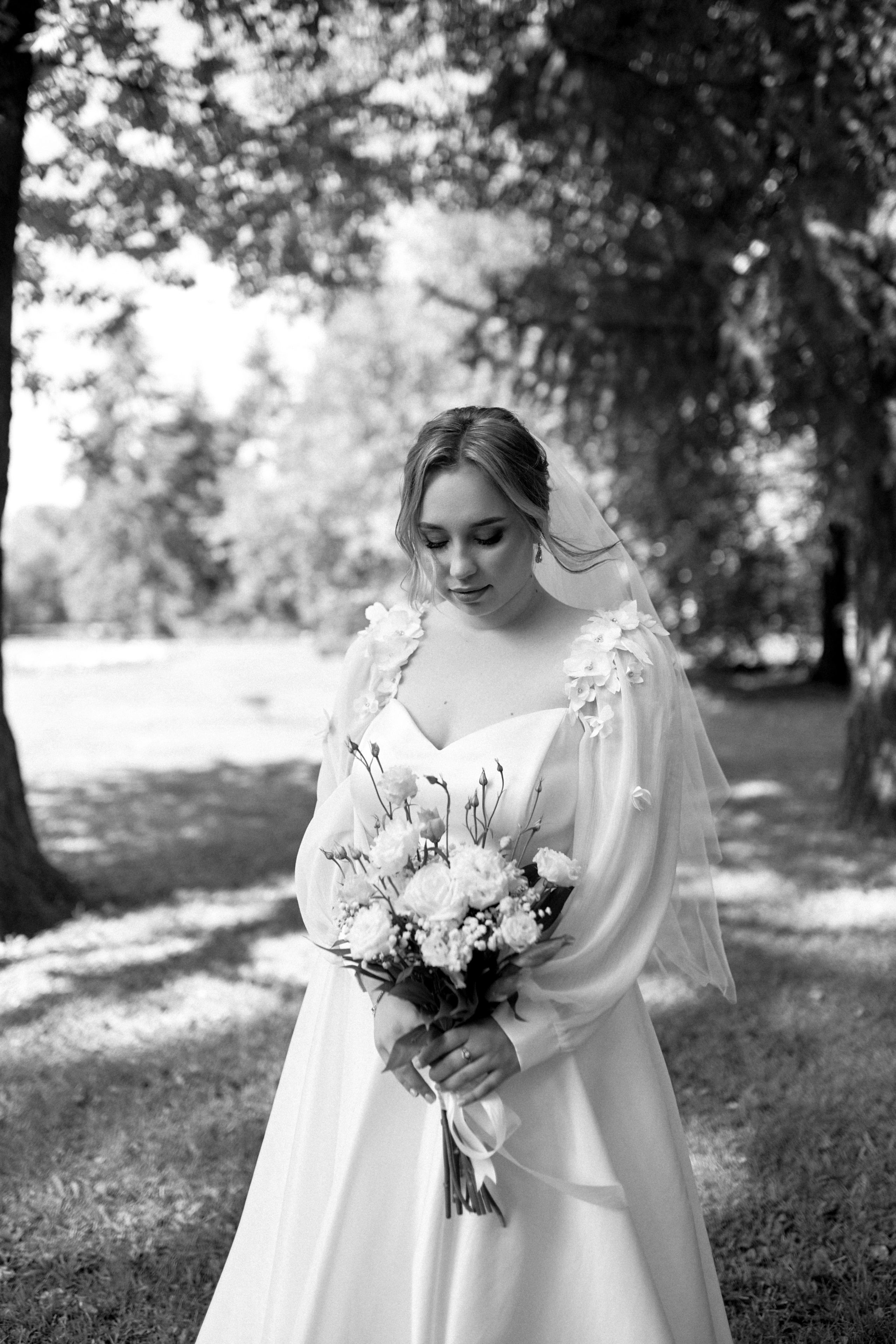 Свадебная Фотосессия в Парке Победы. Сестры Карабаза. Фотографы и ретушеры в Москве и Санкт-Петербурге