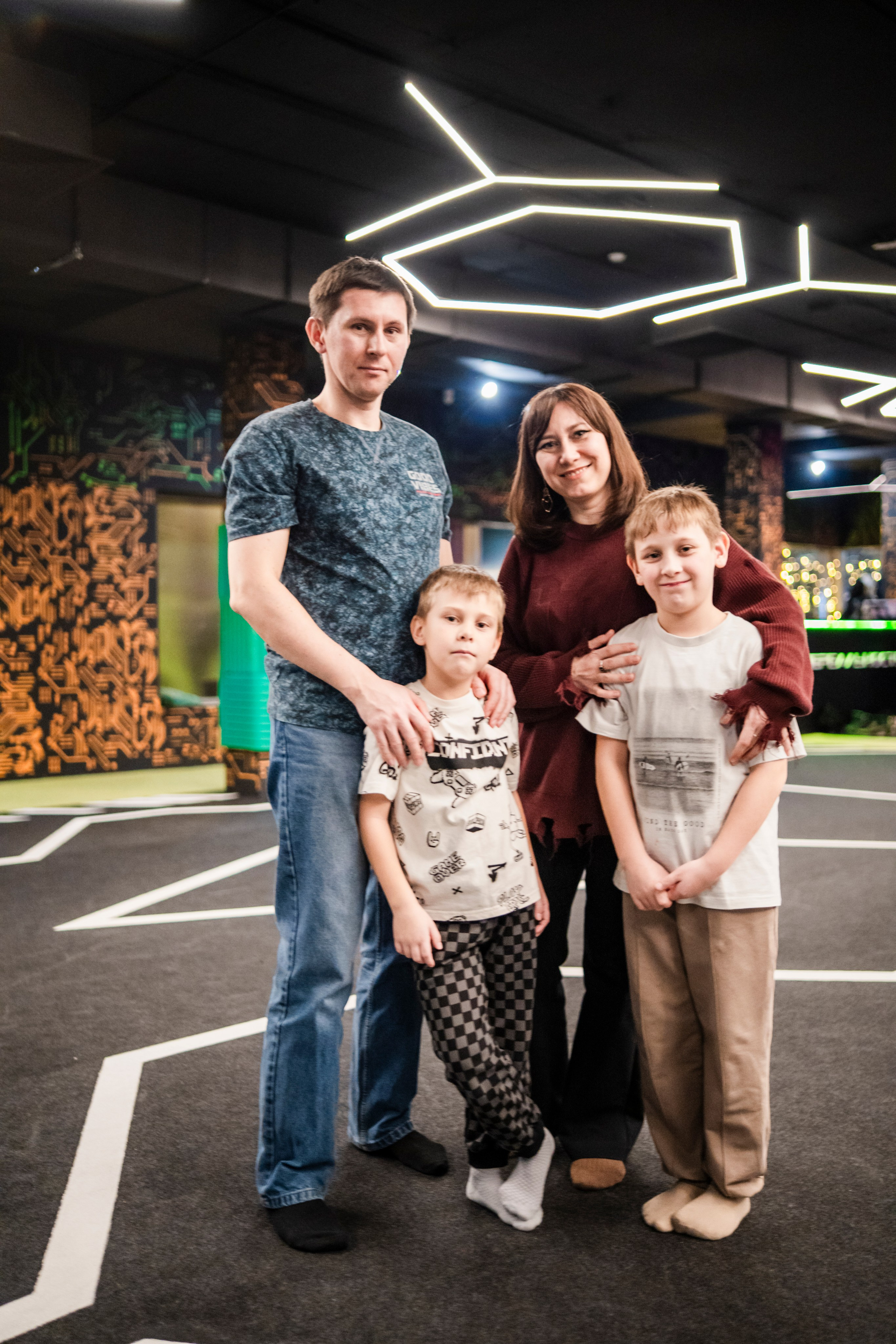 VR (November-December 2024). Felixtones