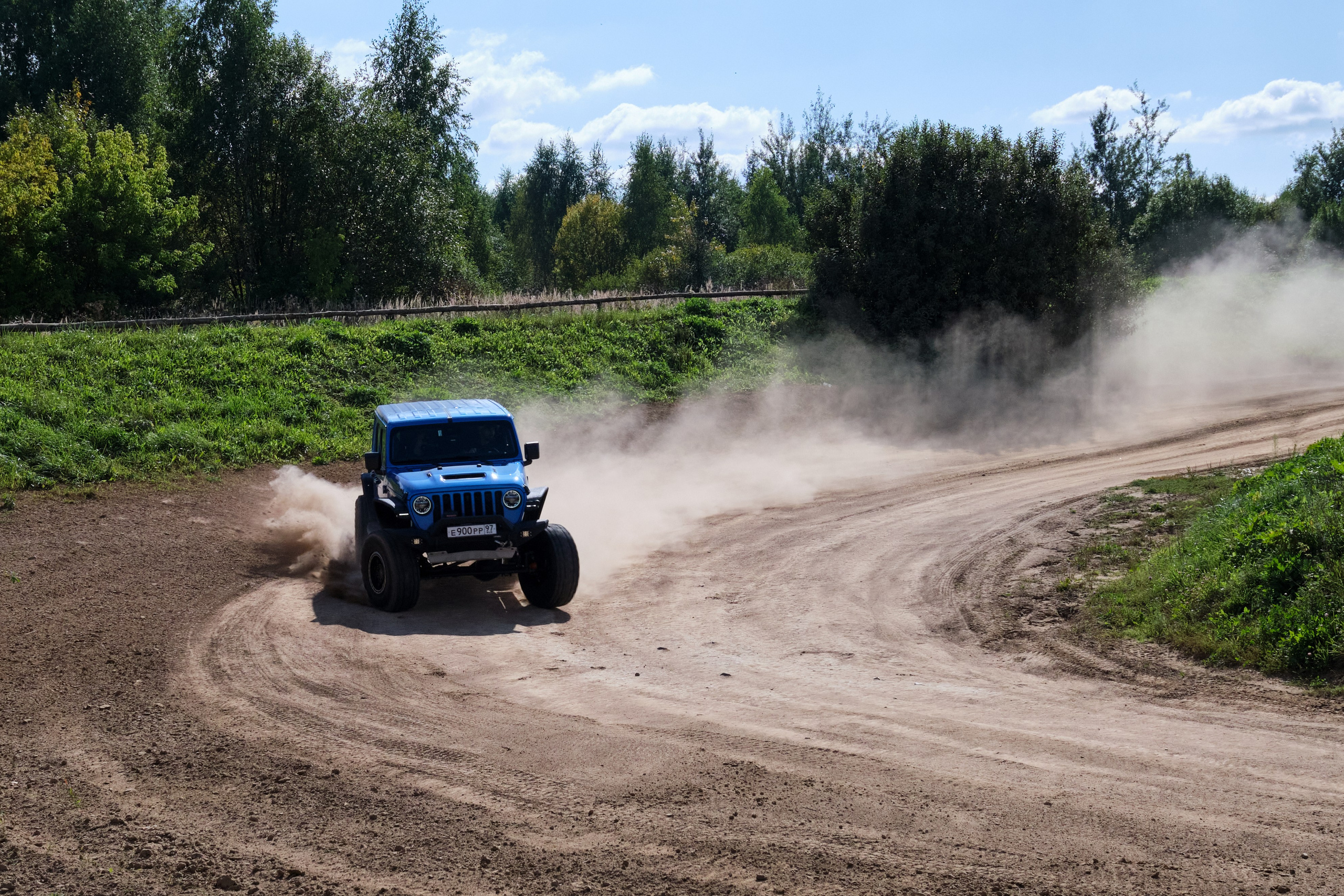 День рождения Jeep Custom 2025. Главная