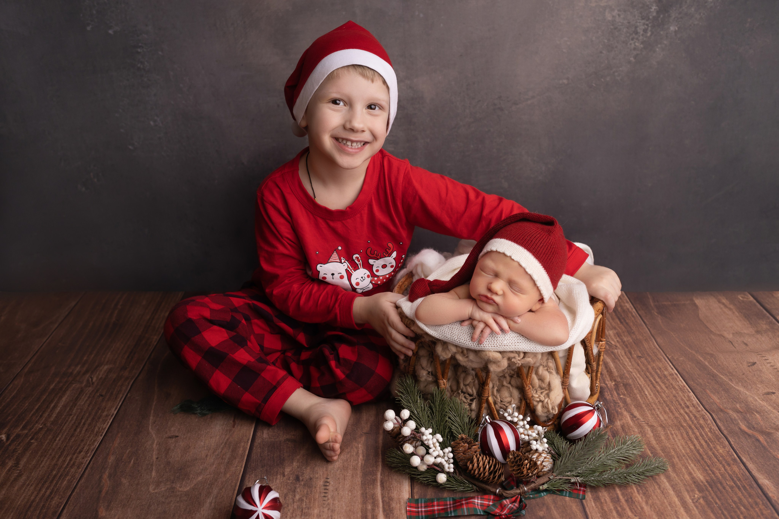 Семейные кадры от Elvira Kamaeva. Фотограф новорожденных малышей в Омске и Омской области Эльвира Камаева