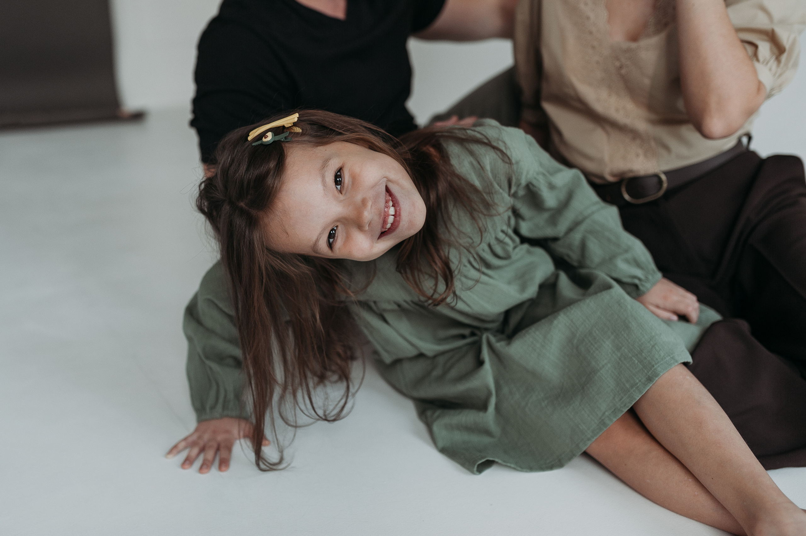 Аня, Иван, Оксана. Www.ostermiller.ru