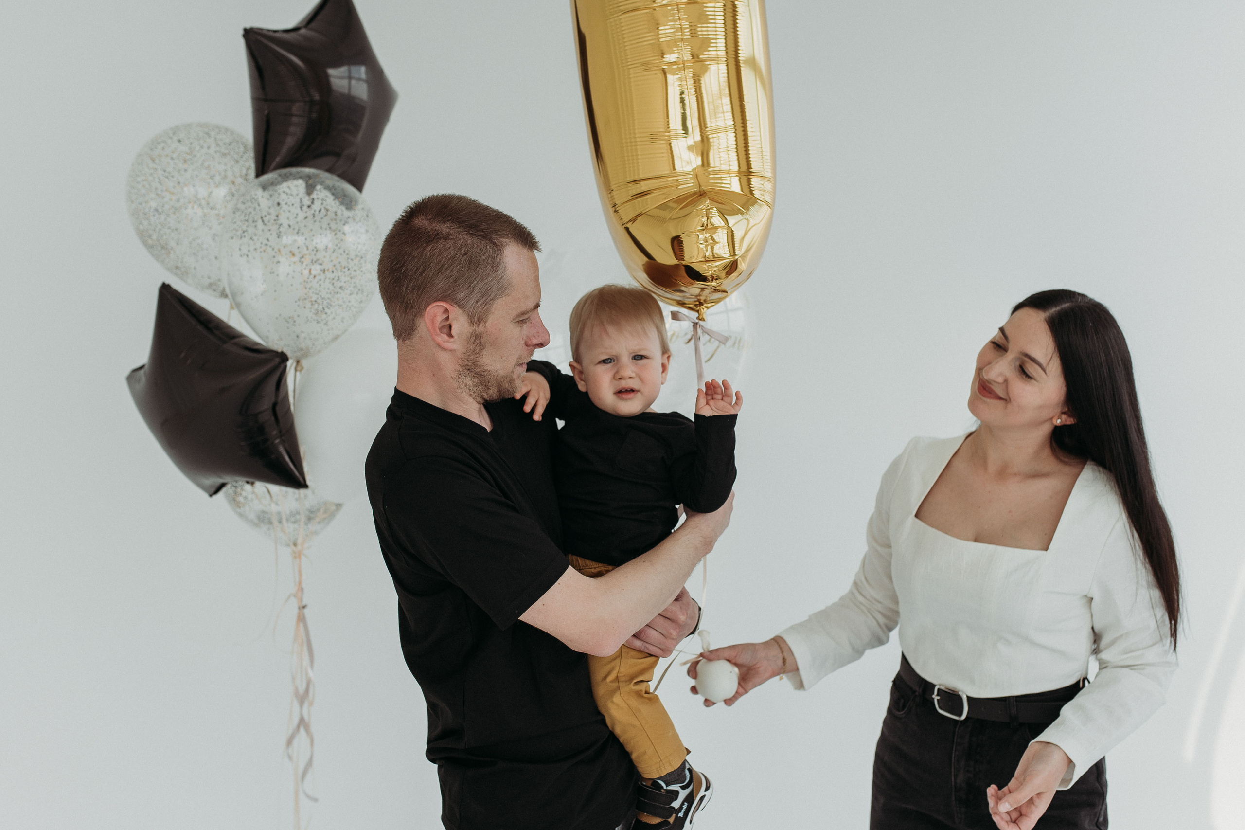 Аня, Вася, Миша. Www.ostermiller.ru