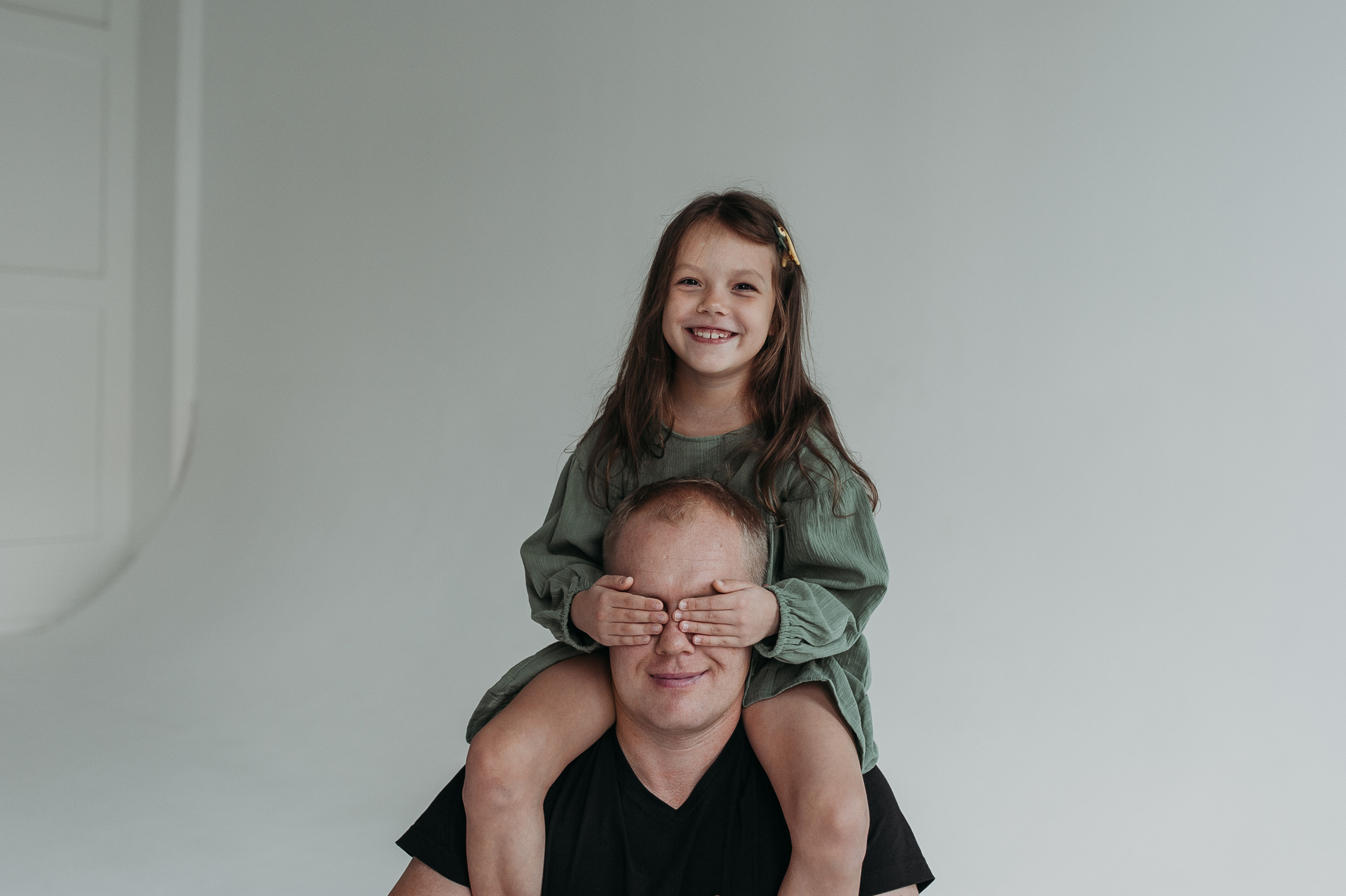 Аня, Иван, Оксана. Www.ostermiller.ru