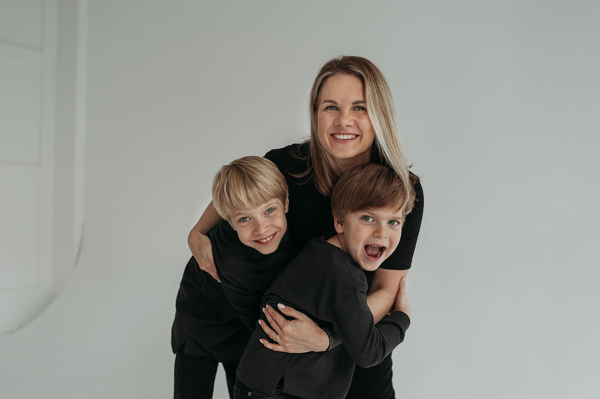 Катя, Женя и дети. Www.ostermiller.ru