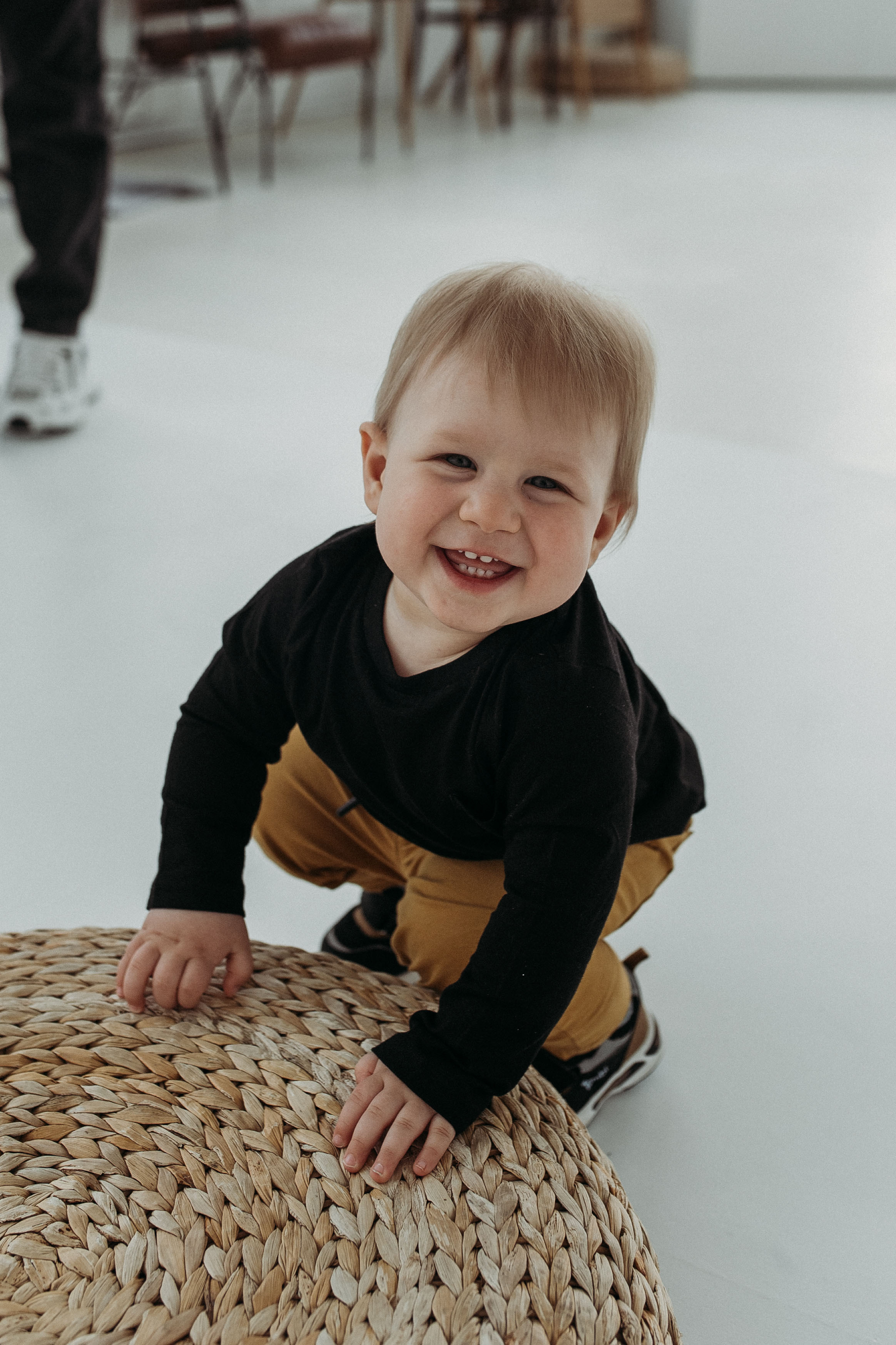 Аня, Вася, Миша. Www.ostermiller.ru