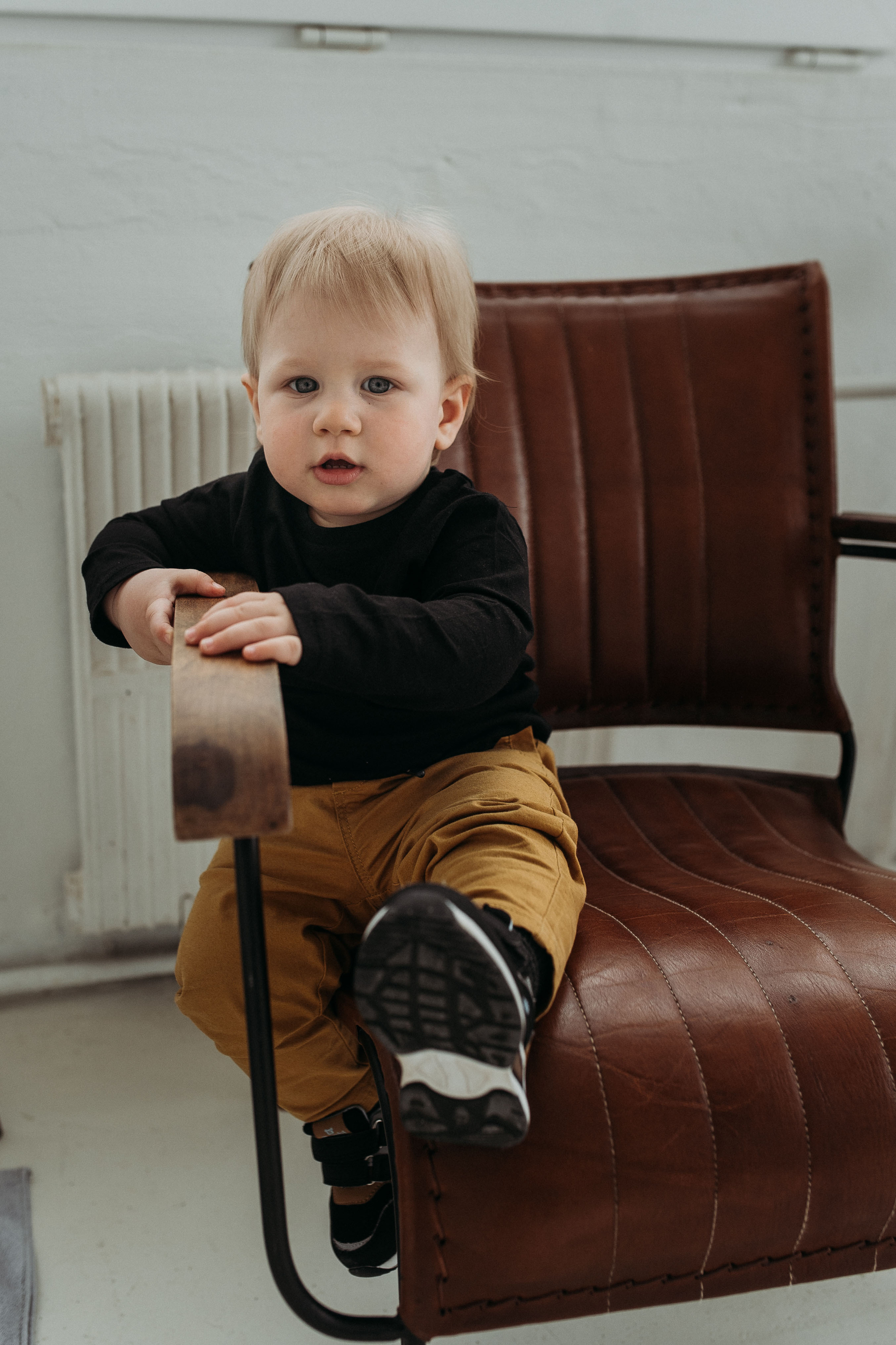 Аня, Вася, Миша. Www.ostermiller.ru