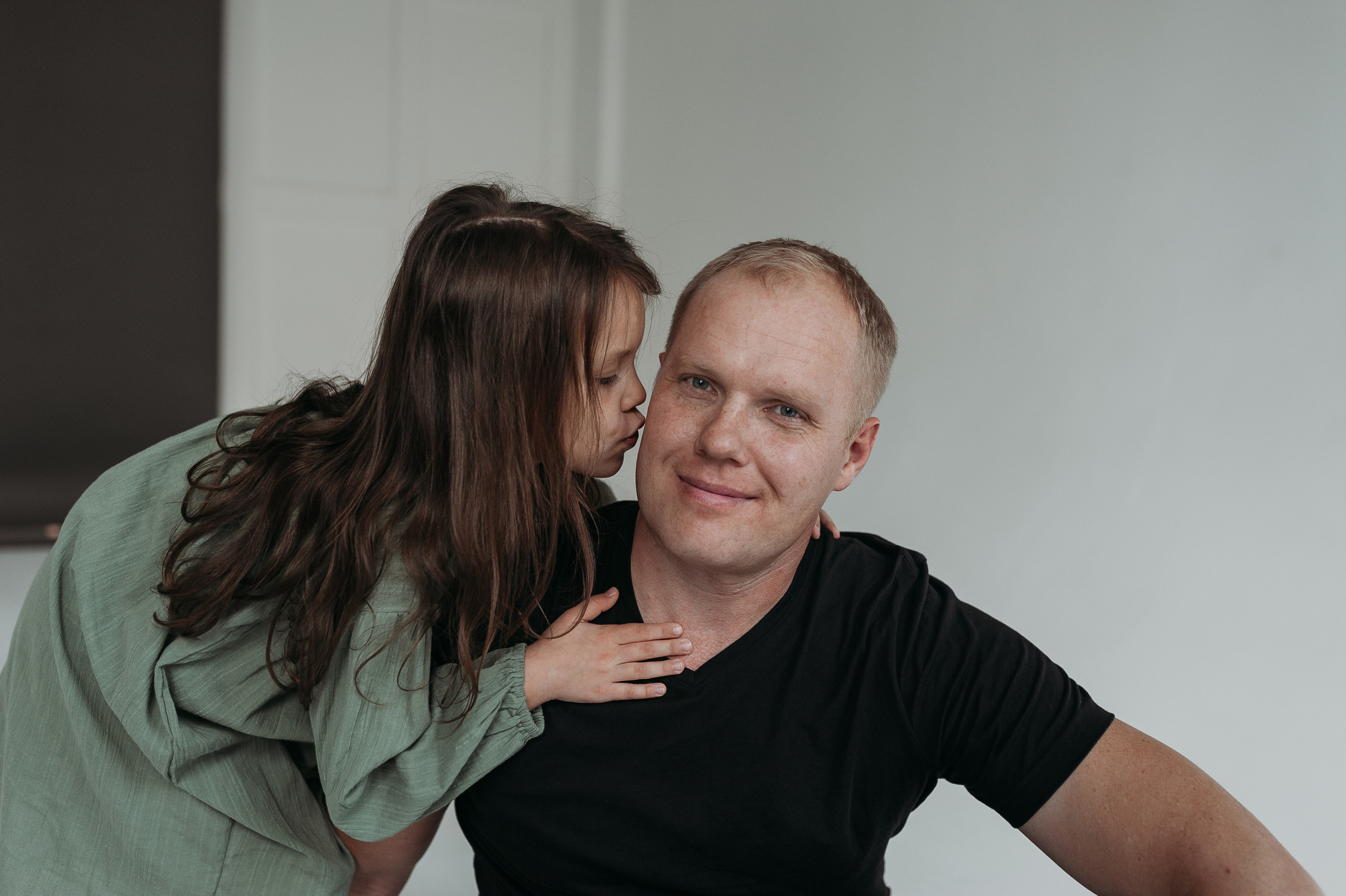 Аня, Иван, Оксана. Www.ostermiller.ru