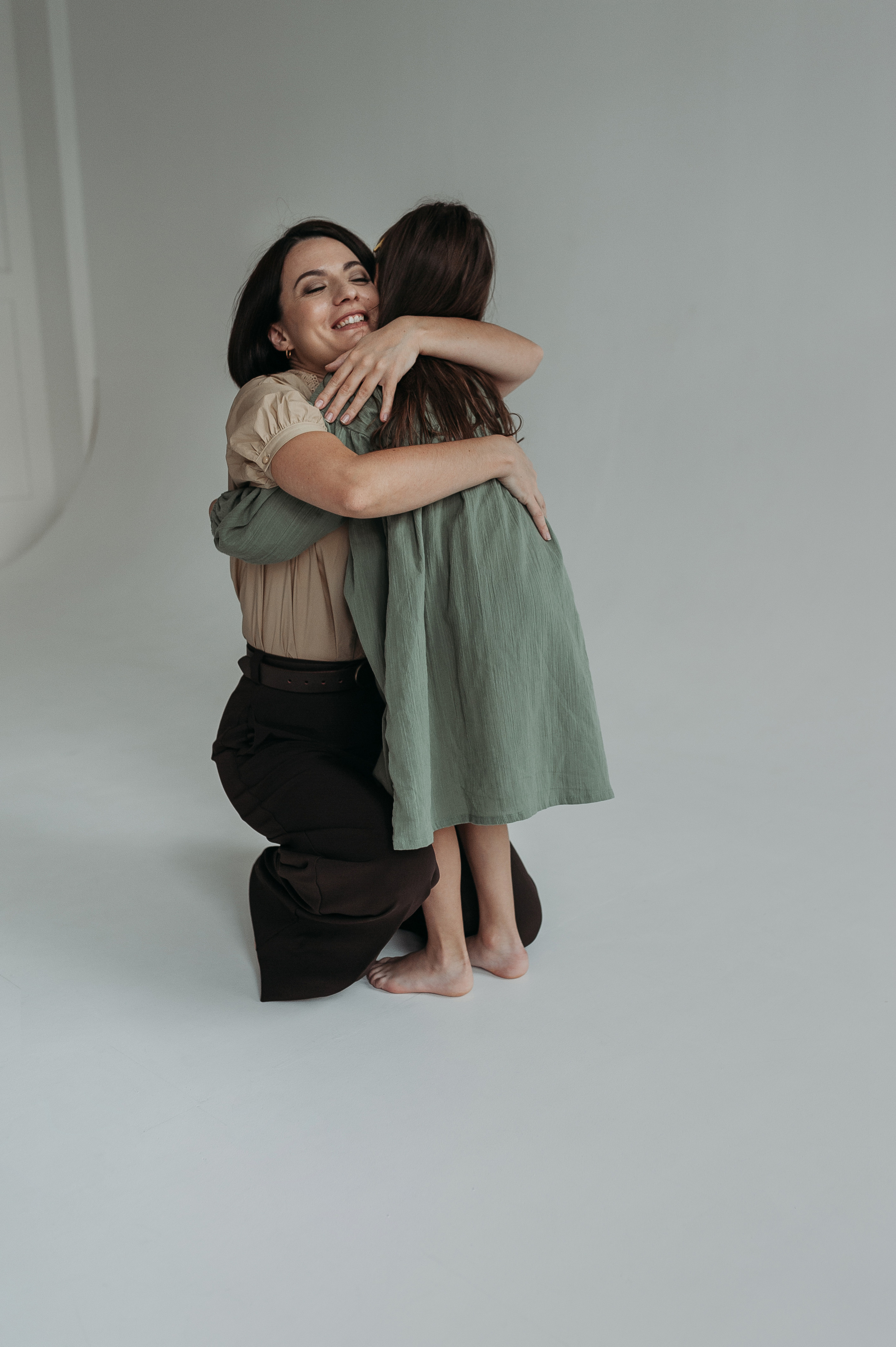 Аня, Иван, Оксана. Www.ostermiller.ru