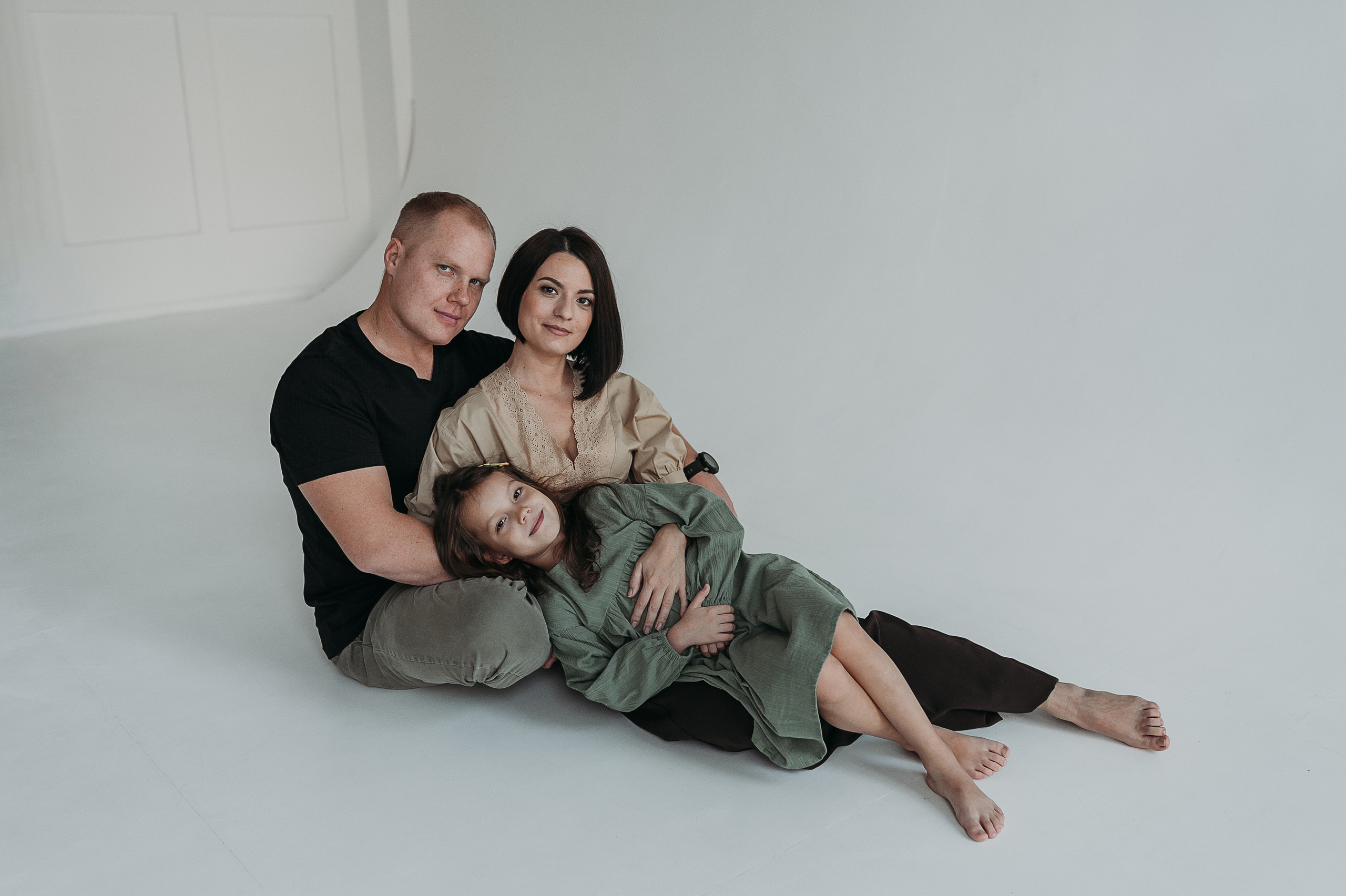 Аня, Иван, Оксана. Www.ostermiller.ru