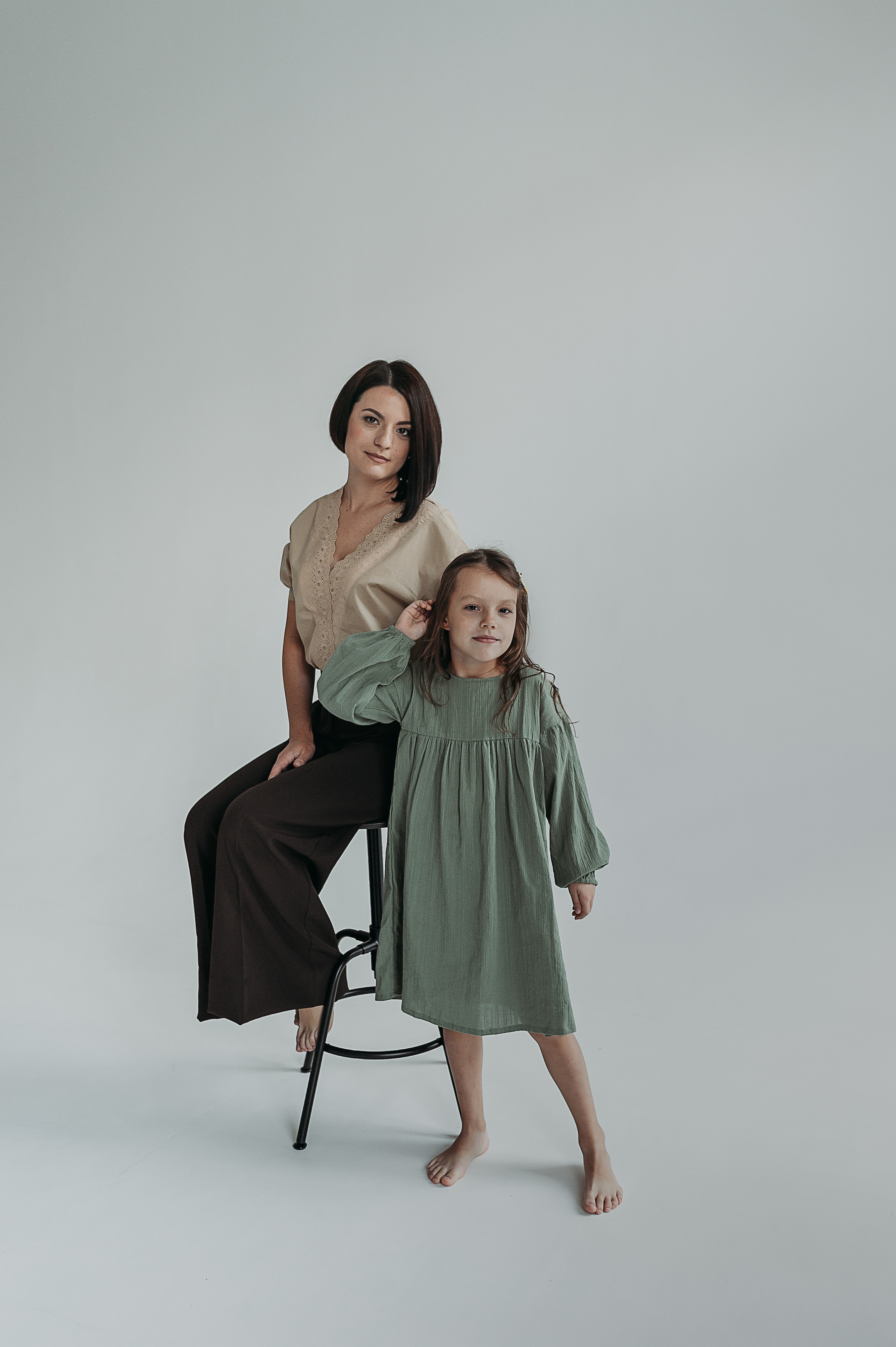 Аня, Иван, Оксана. Www.ostermiller.ru