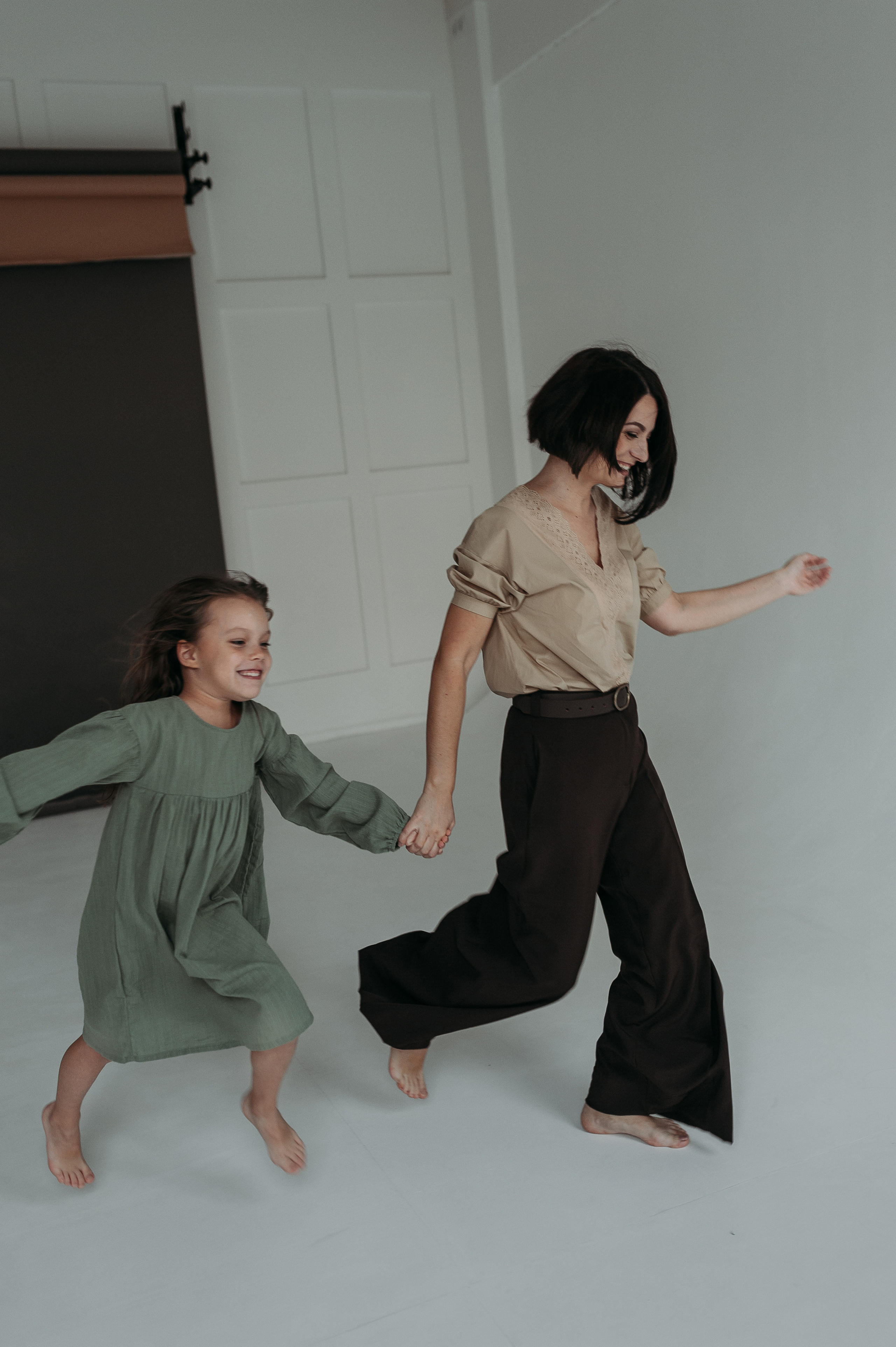 Аня, Иван, Оксана. Www.ostermiller.ru