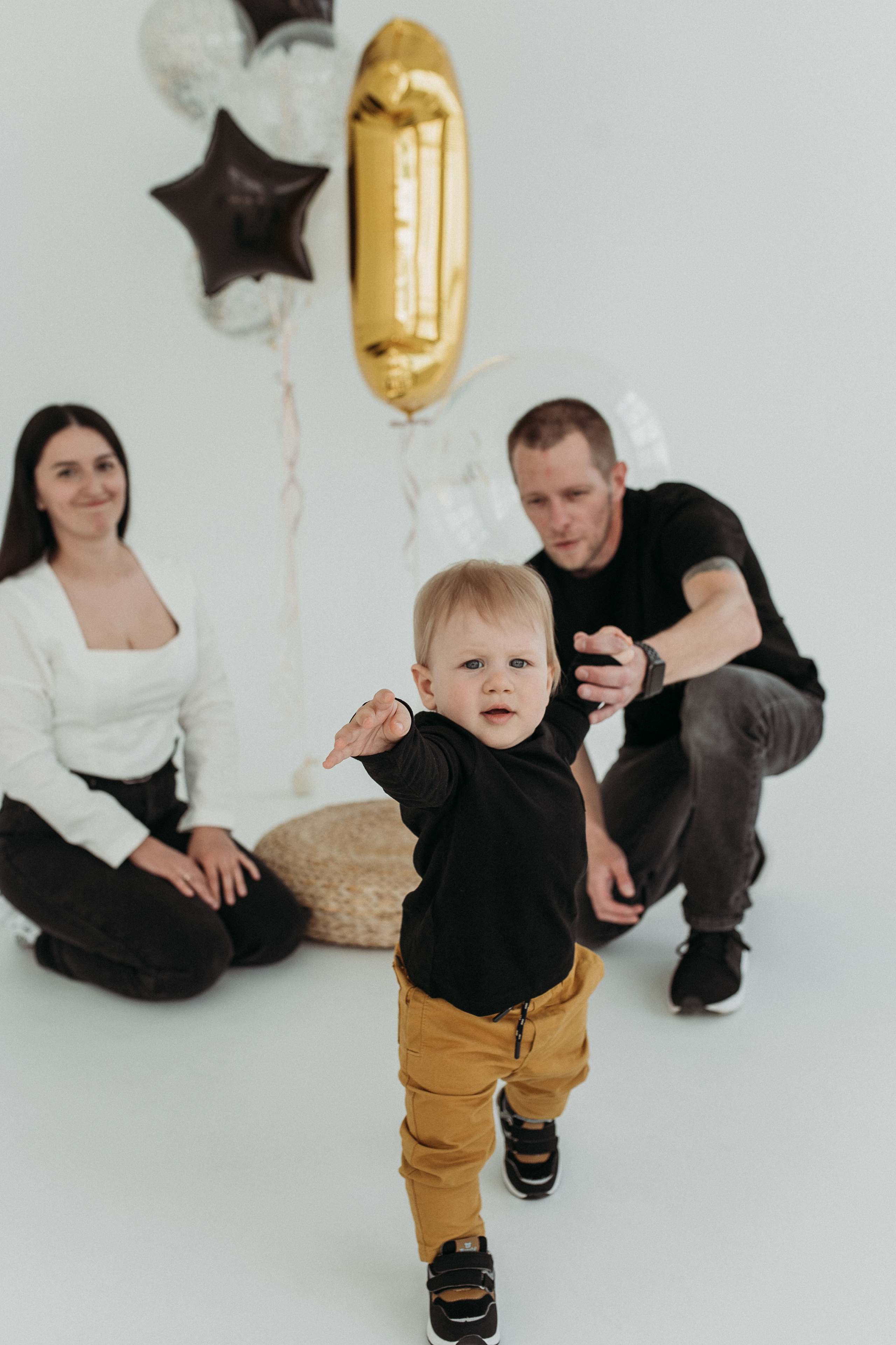 Аня, Вася, Миша. Www.ostermiller.ru