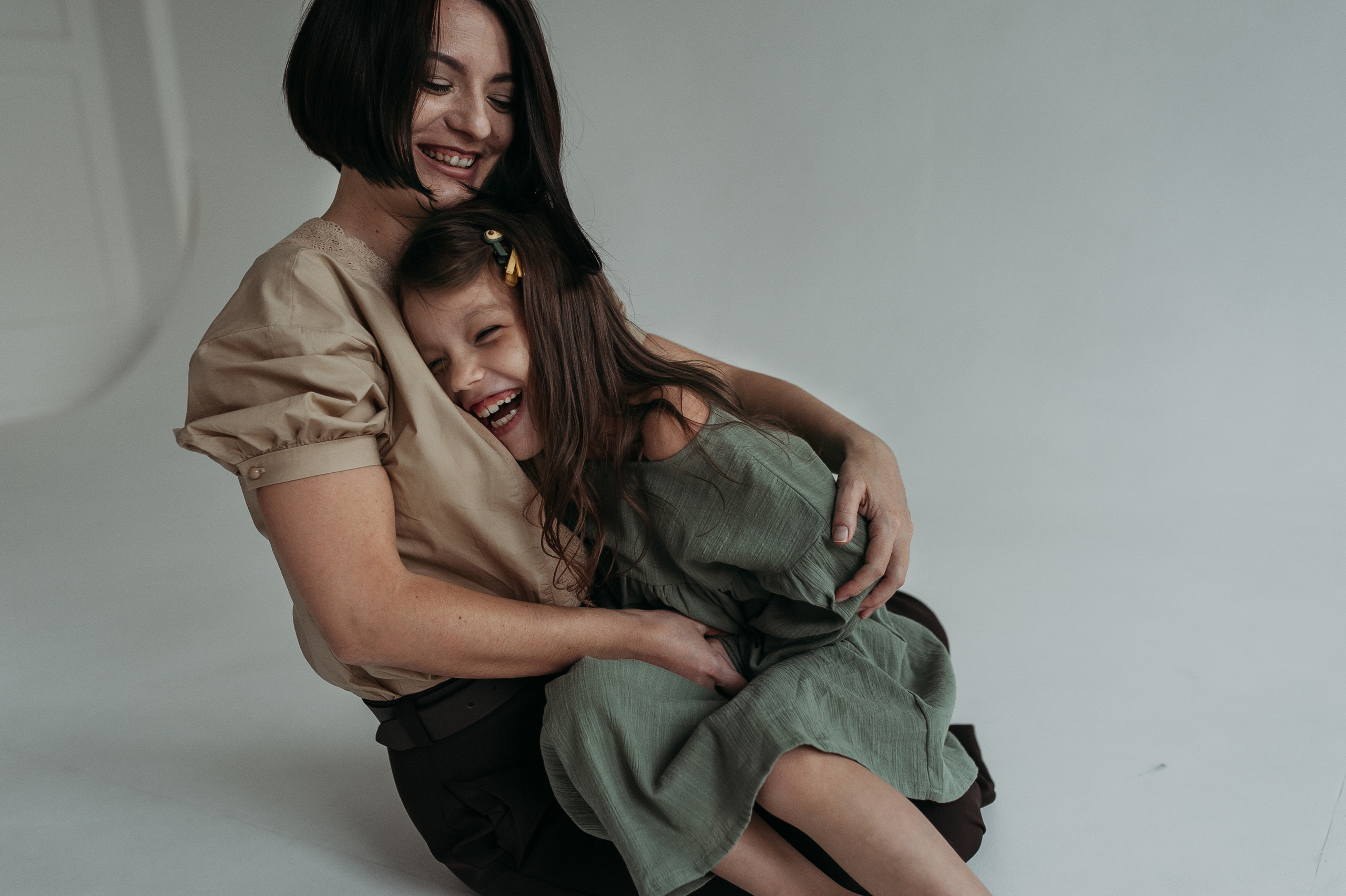 Аня, Иван, Оксана. Www.ostermiller.ru