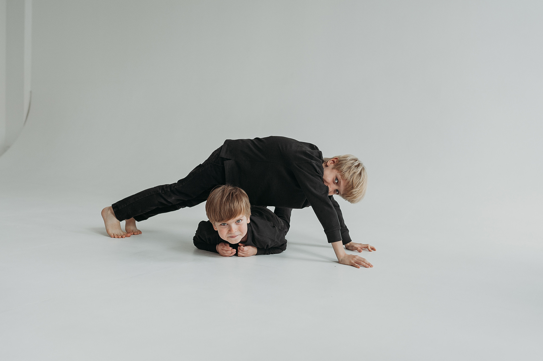 Катя, Женя и дети. Www.ostermiller.ru