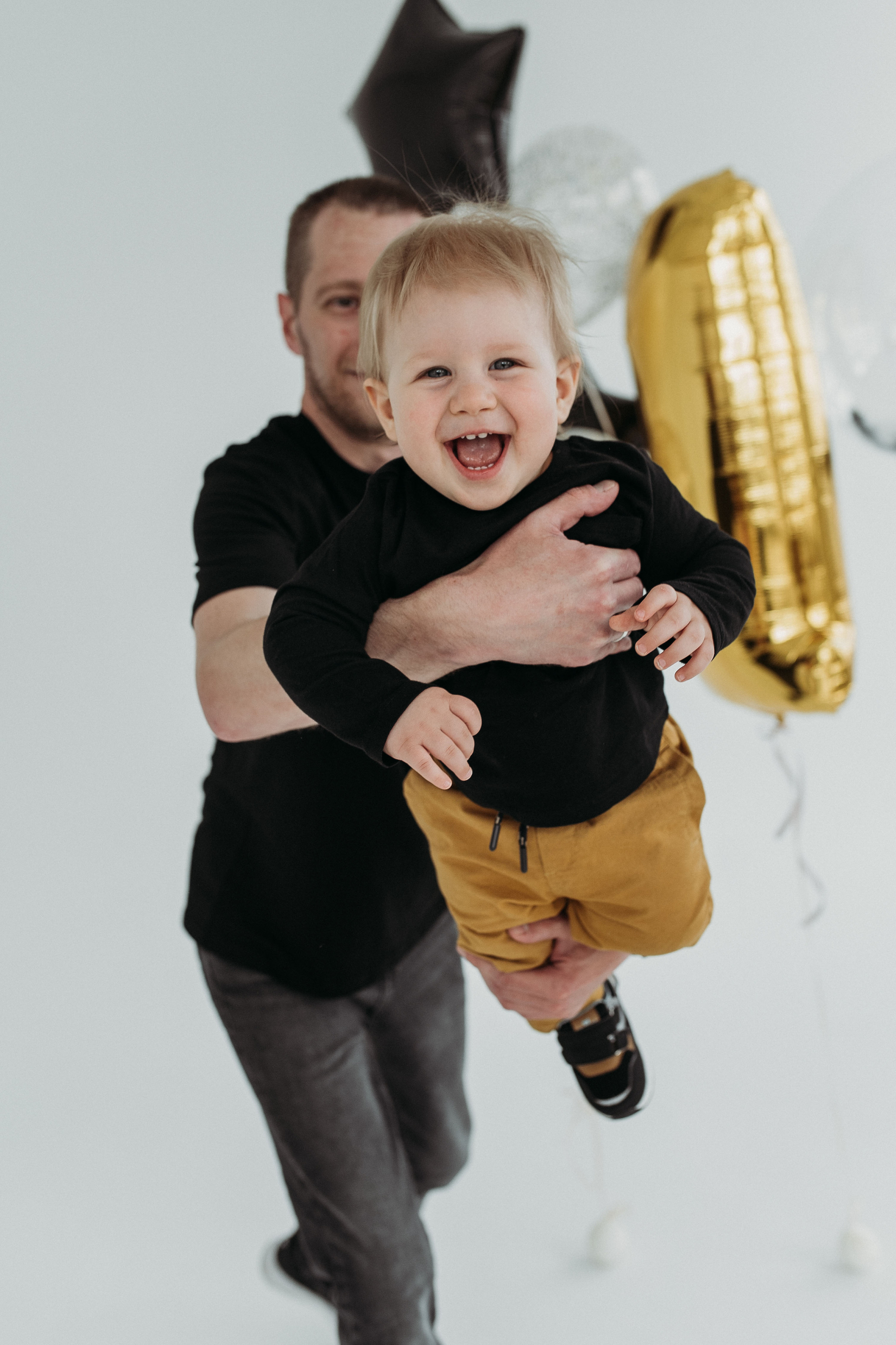 Аня, Вася, Миша. Www.ostermiller.ru