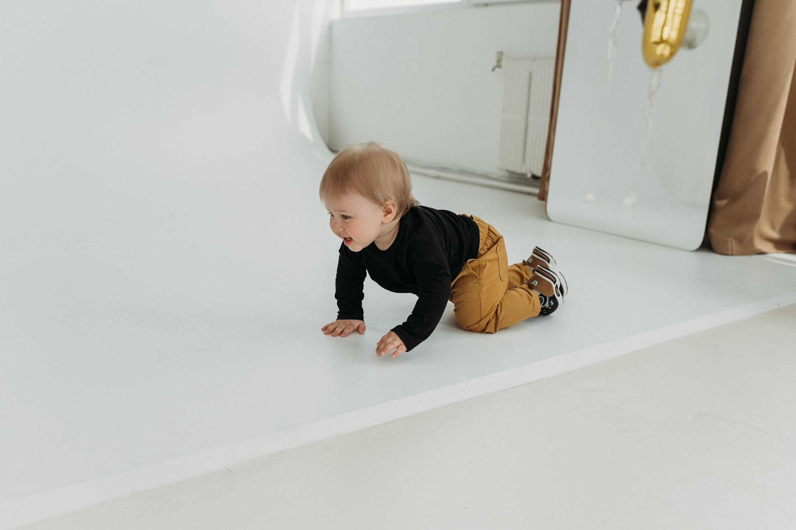 Аня, Вася, Миша. Www.ostermiller.ru