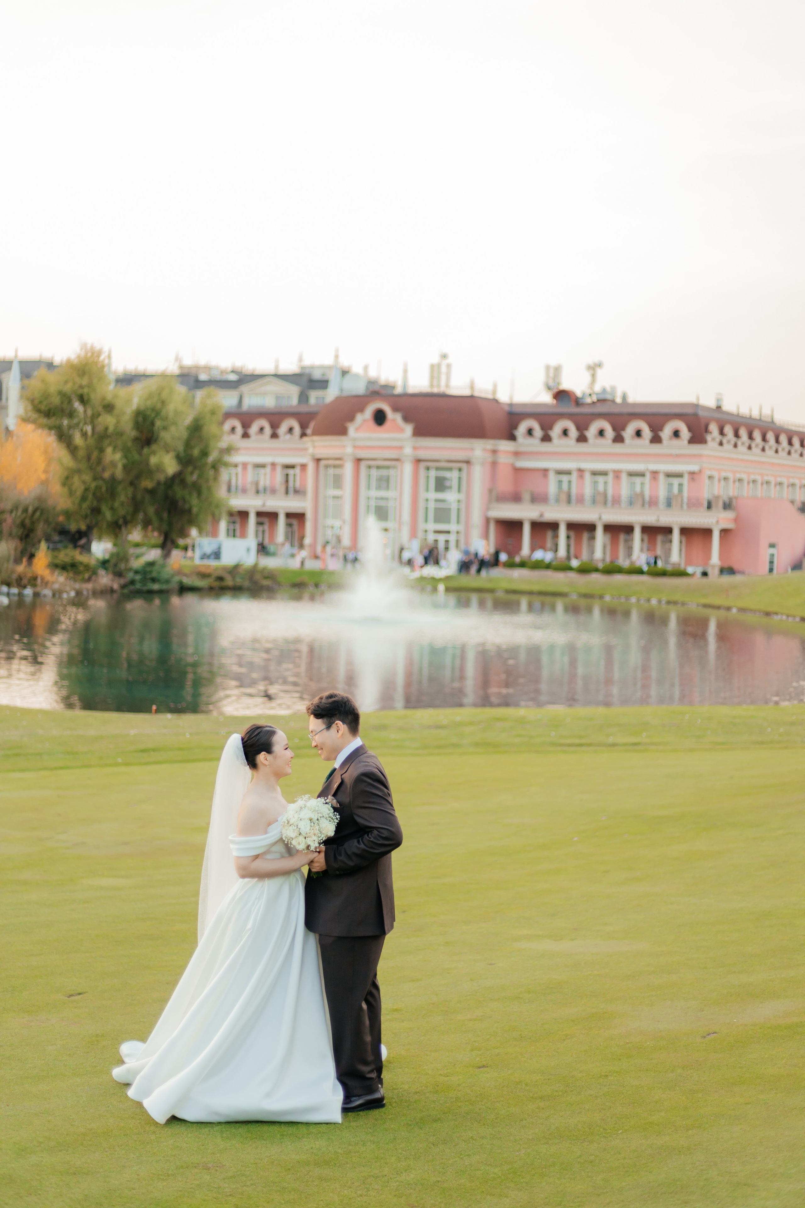 ASKHAT & PERIZAT. Wedding and Fashion photographer
